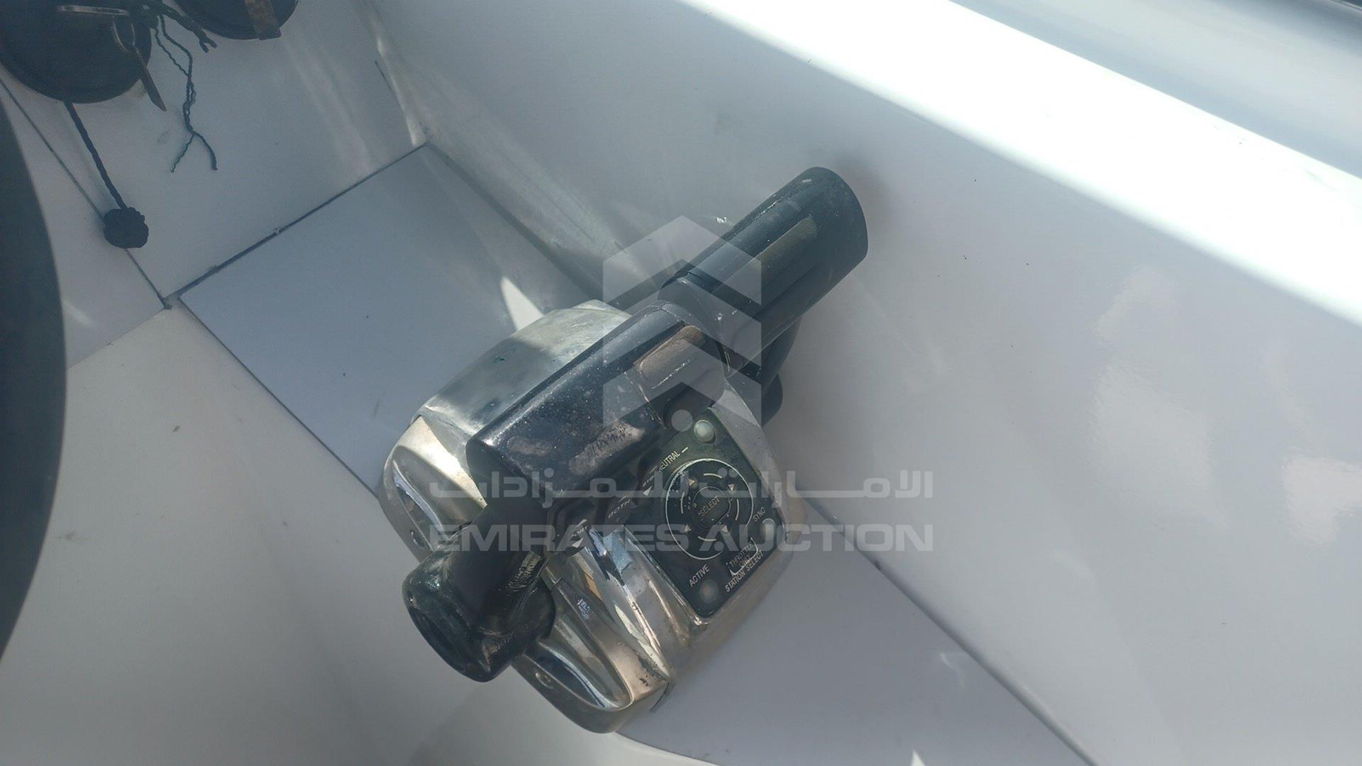 0 BOAT + TROLLEY --- VIN: XAU0457SK293