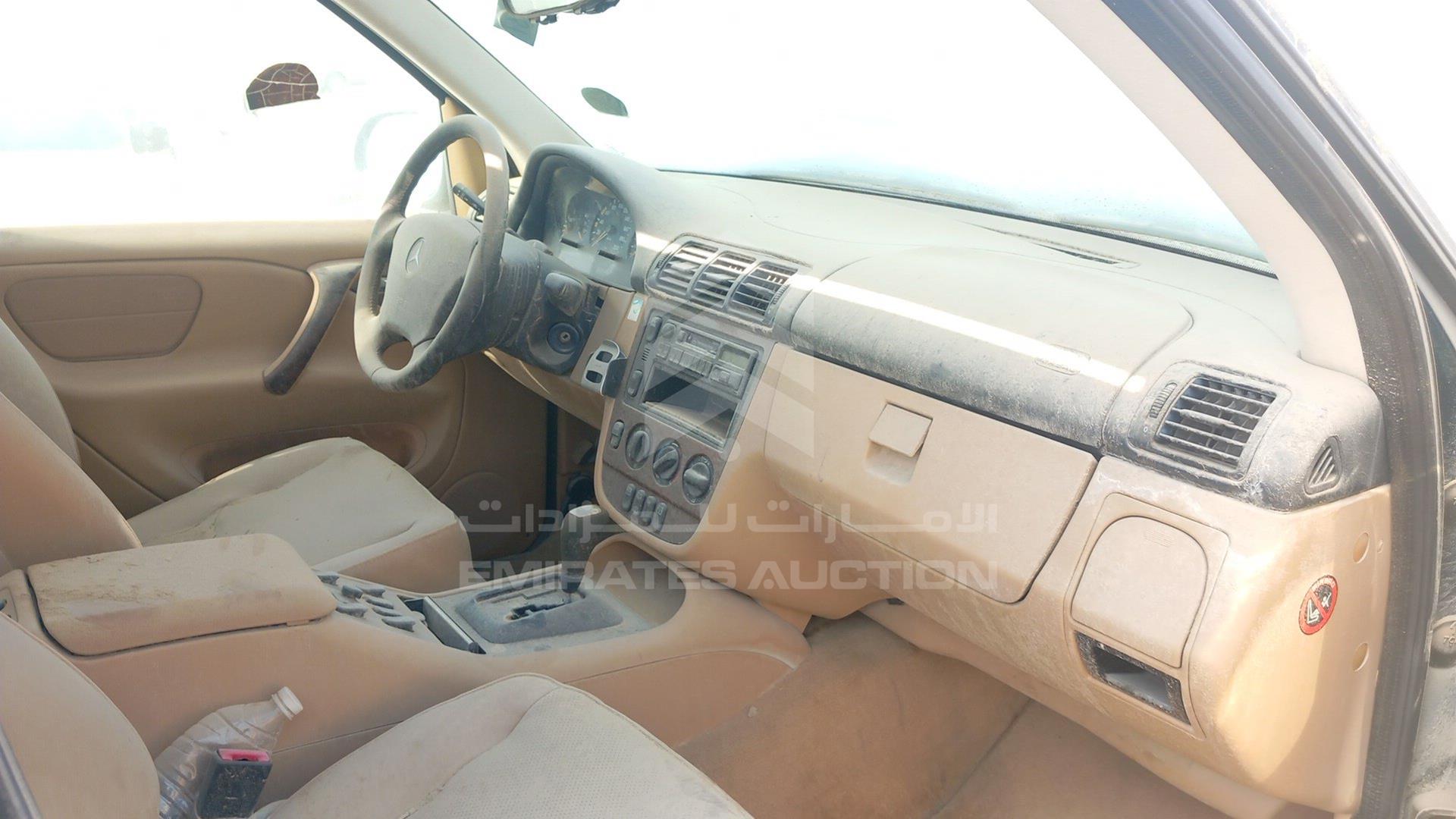 0 MERCEDES --- VIN: WDC1631541A062888