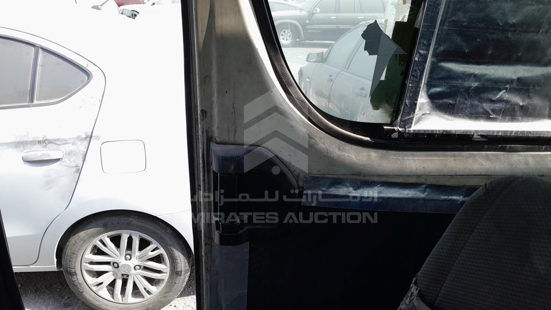 2011 TOYOTA HIACE VIN: JTGJX02P9B5021450