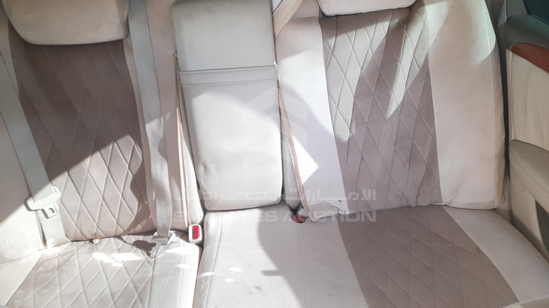 2004 LEXUS LS 430 VIN: JTHBN36F440133226