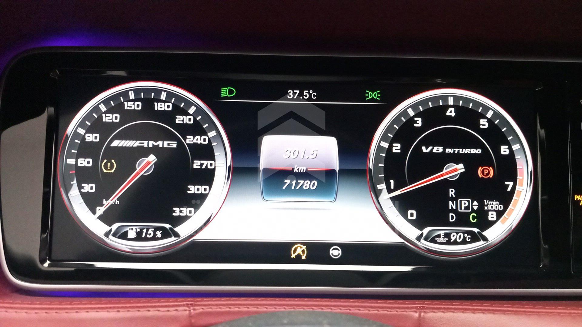 2016 MERCEDES S 63 VIN: WDDUG7JB6GA246373