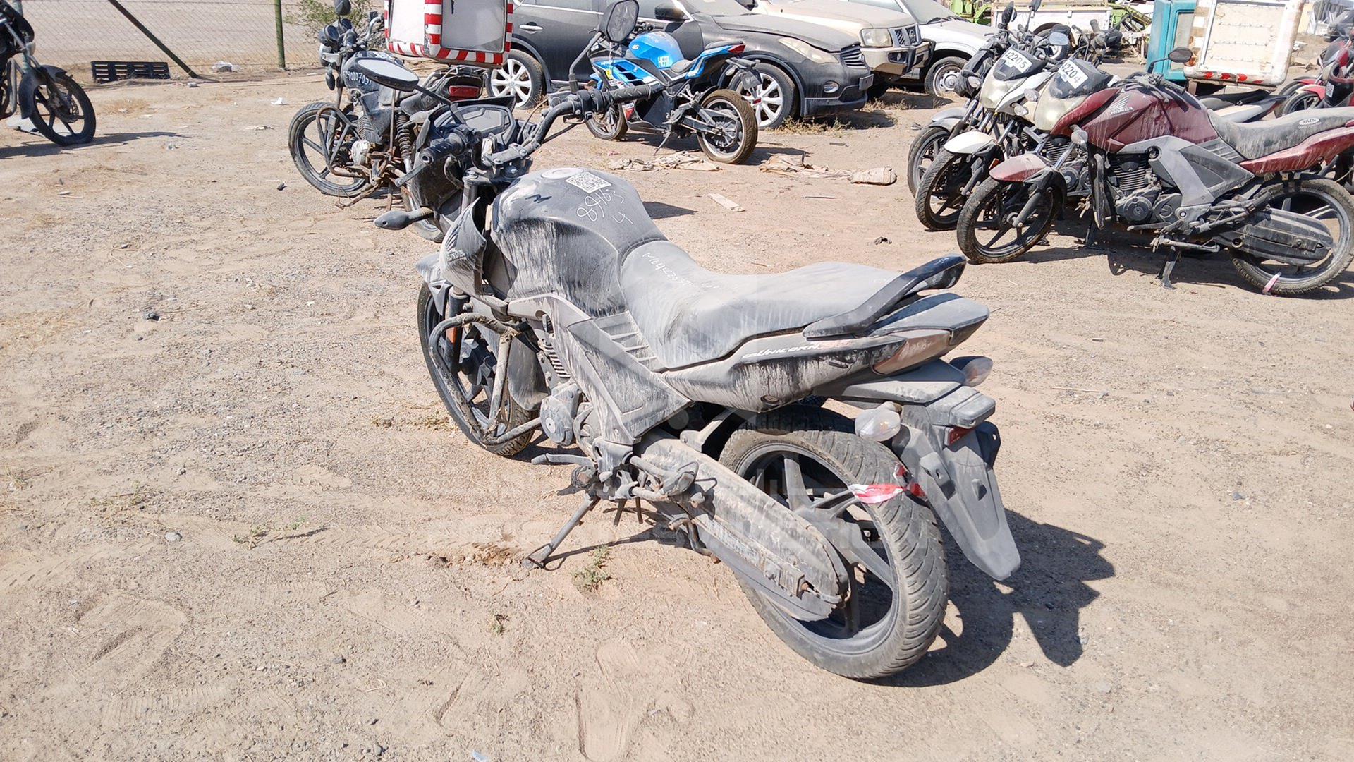 2016 HONDA UNICORN VIN: ME4KC2037G8003970