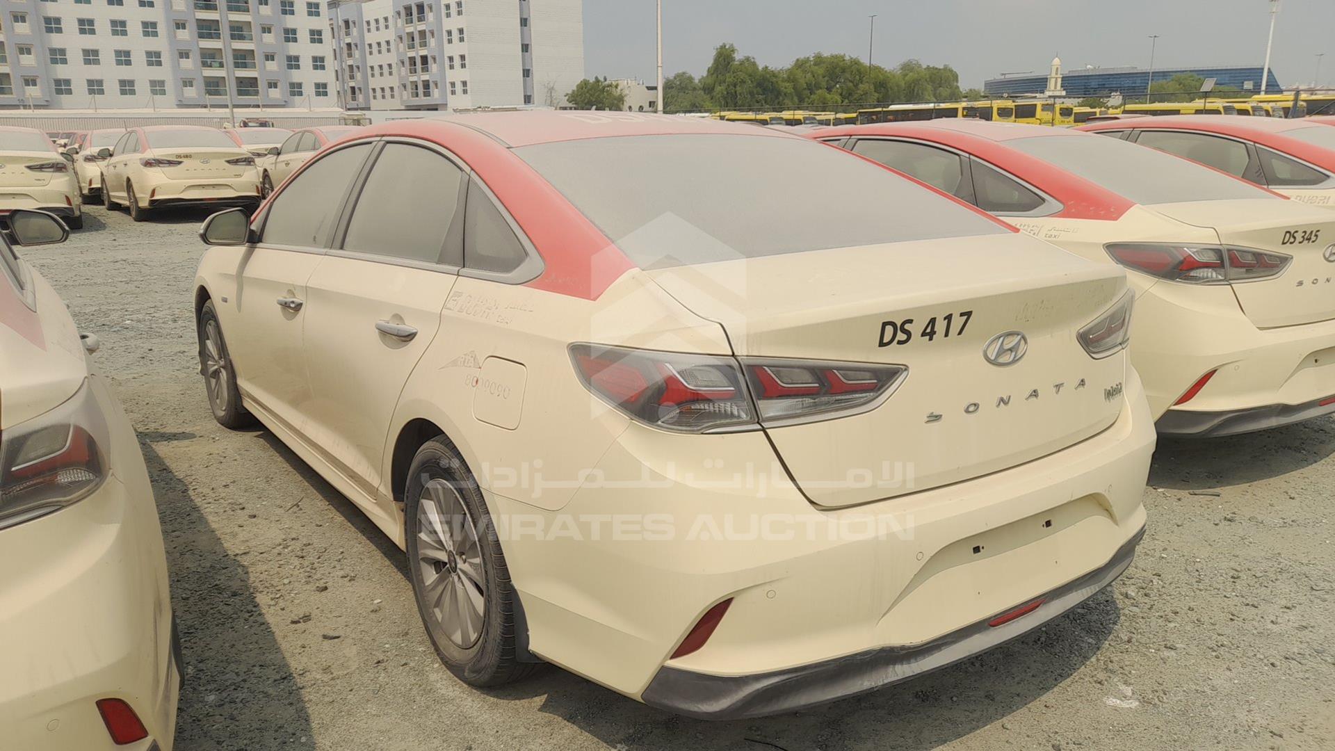 2018 HYUNDAI SONATA VIN: KMHE24135JA081987