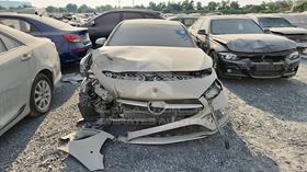 مرسيدس A220 2019 — الزاوية الأمامية بالكامل — صورة 1 — صورة مصغرة