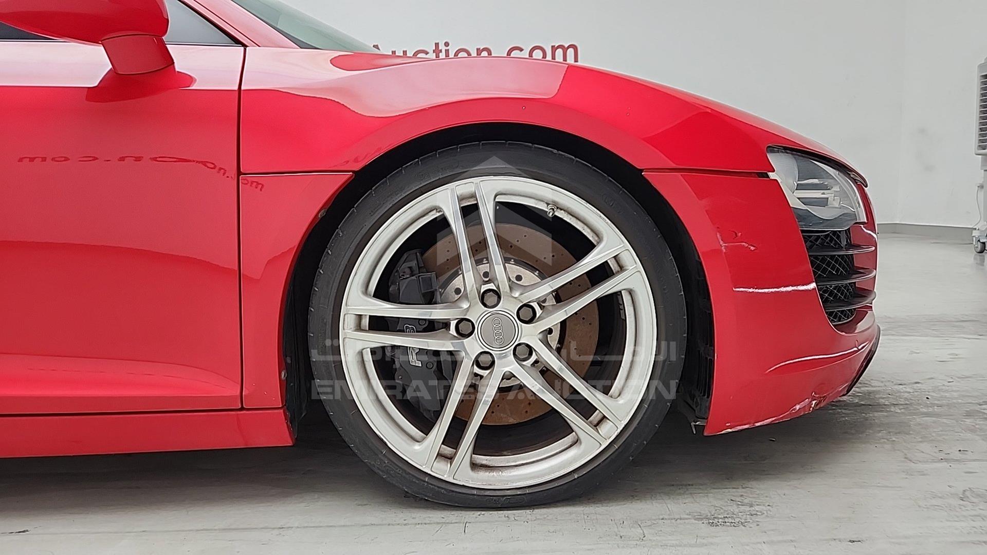 2009 AUDI R8 VIN: WUAAU24289N002310