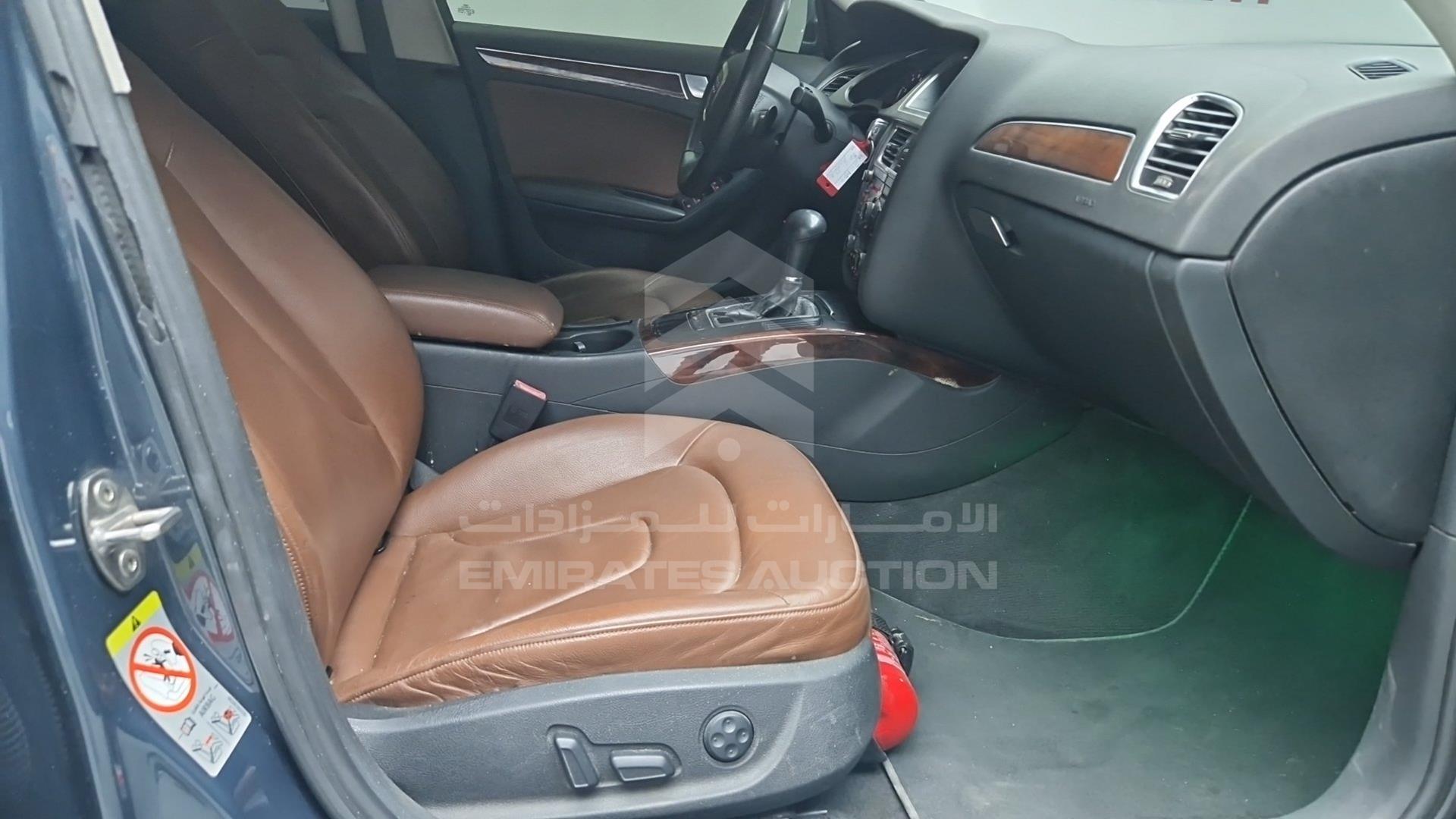 2011 AUDI A4 VIN: WAUAFC8K0BA122197