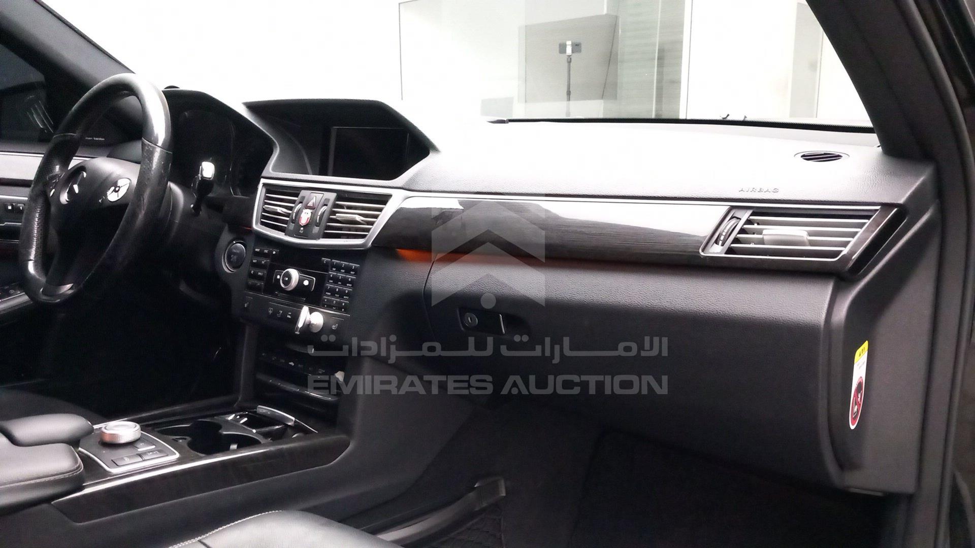 2009 MERCEDES E 550 VIN: WDD2120721A007365