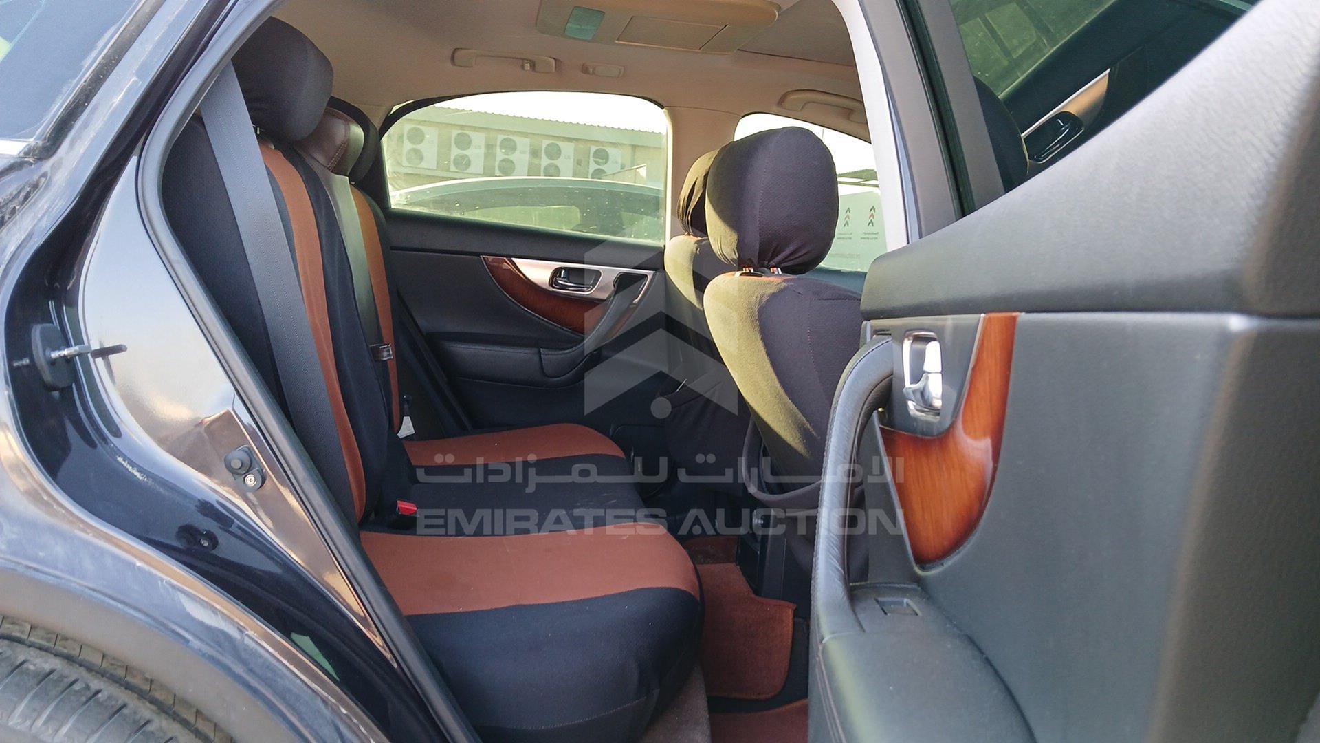 2010 INFINITI FX 35 VIN: JNRAS15Y8AM521304
