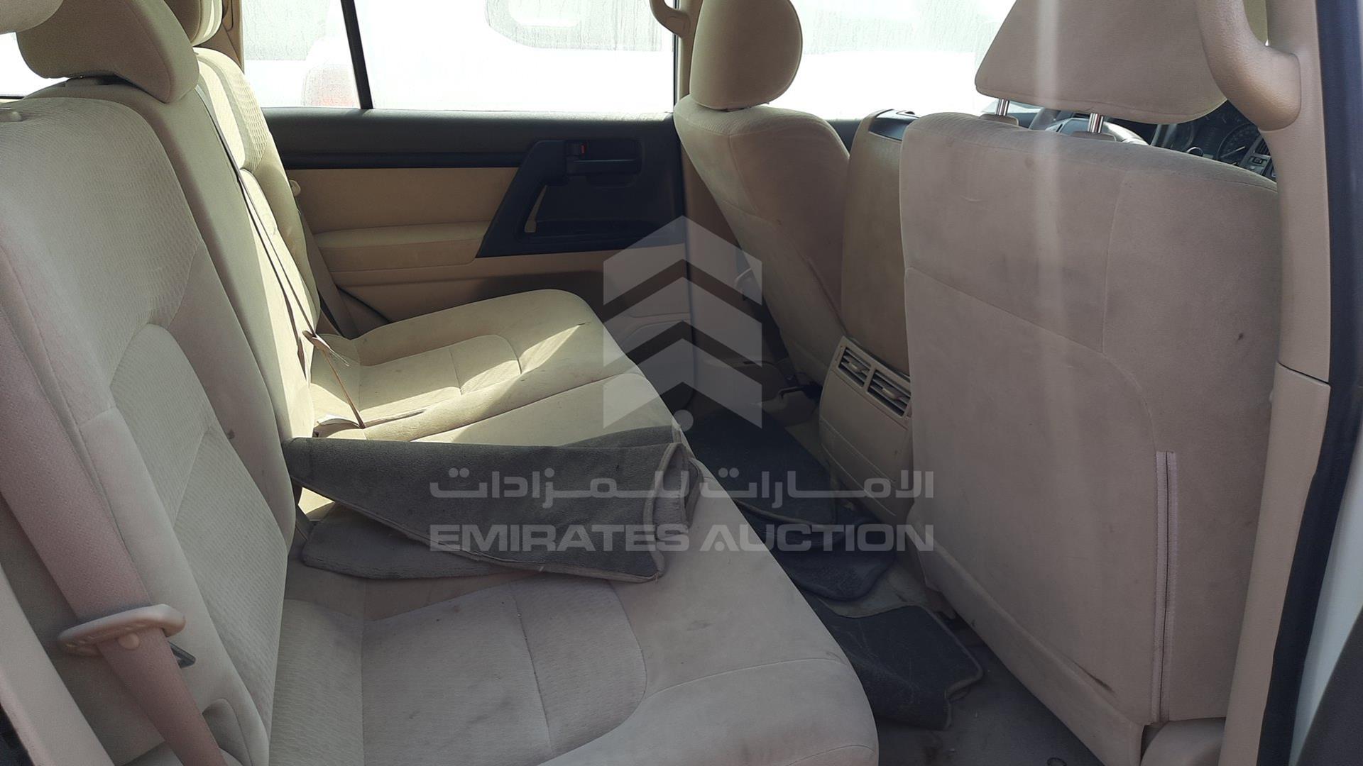 2014 TOYOTA LAND CRUISER VIN: JTMDU09J8E4093867