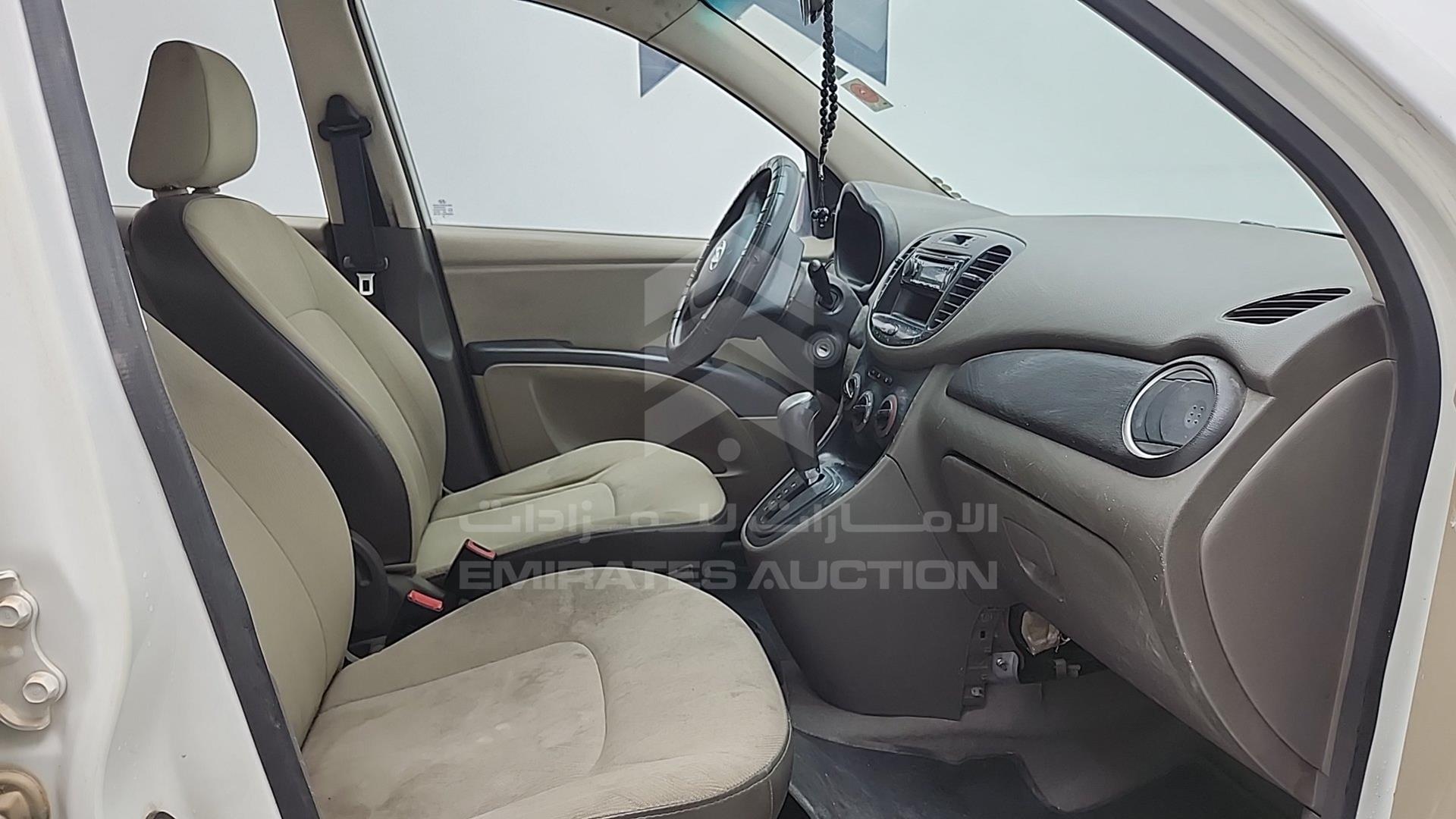 2015 HYUNDAI I10 VIN: MALAM51C3FM570457