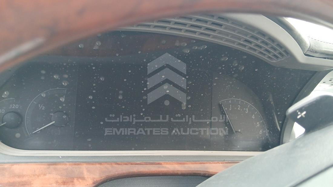 مرسيدس اس 550 2011 — مؤشر السرعة — صورة 15