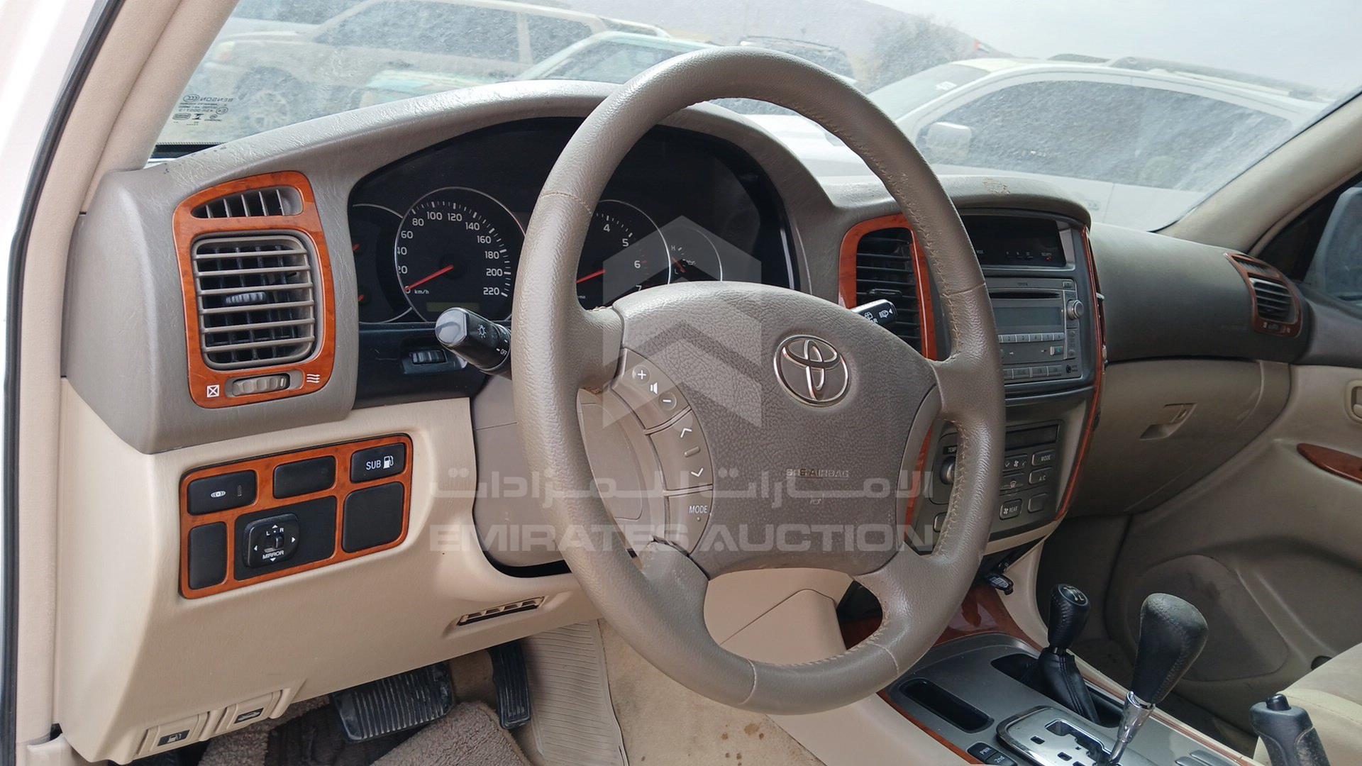 2004 TOYOTA LAND CRUISER VIN: JTEHT05J942060151