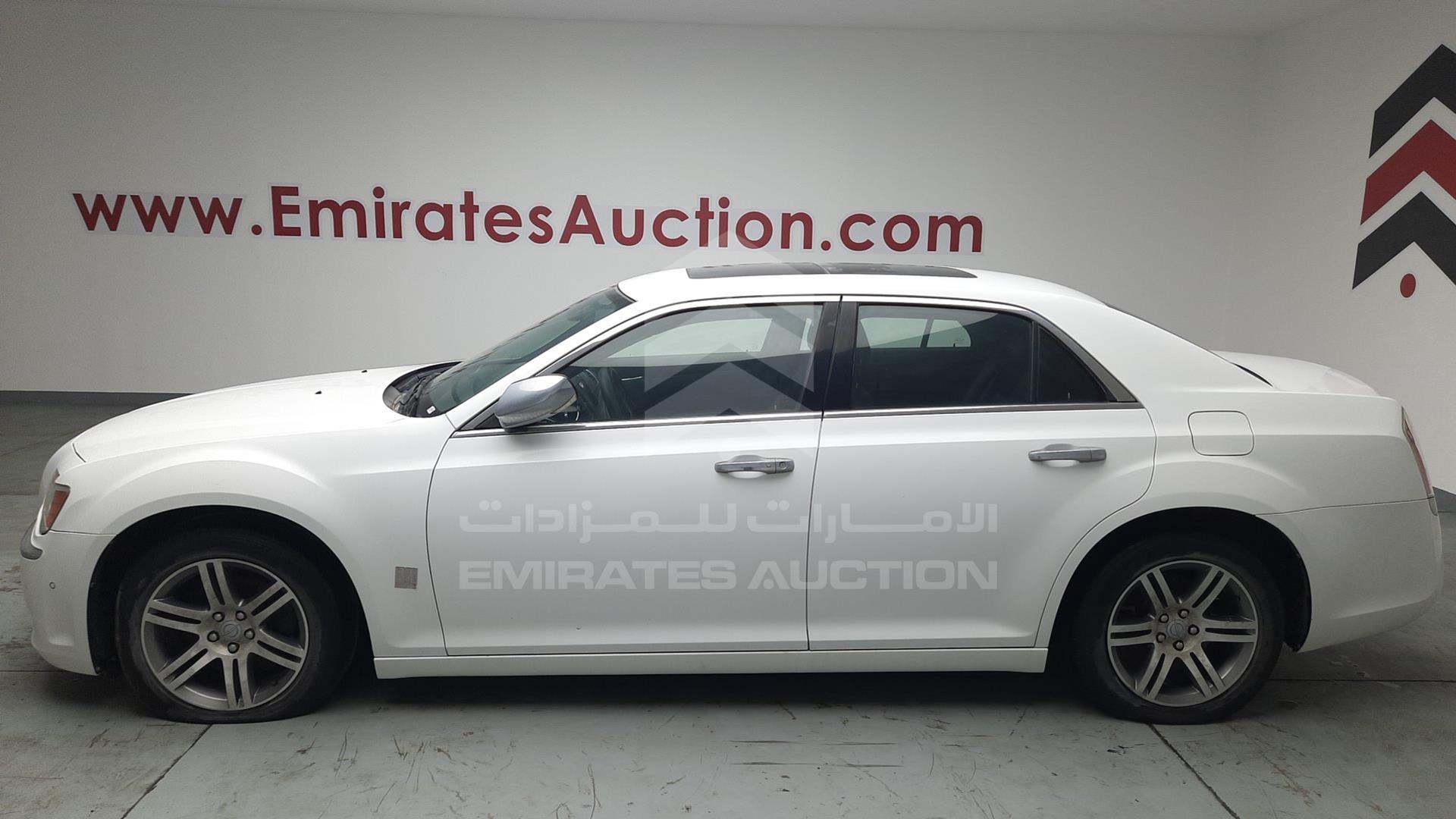 2014 CHRYSLER 300 C VIN: 2C3CCACG6EH118578