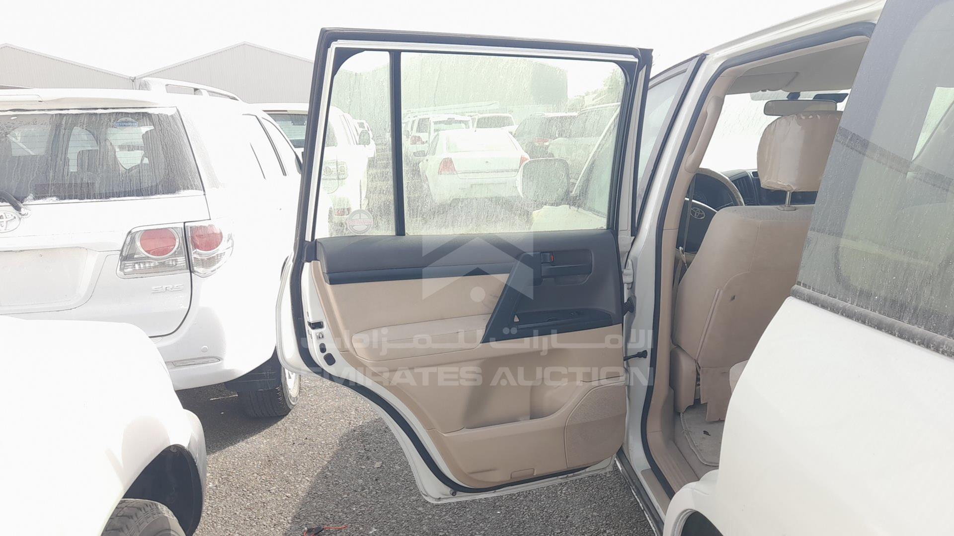 2013 TOYOTA LAND CRUISER VIN: JTMDU09J4D5065878