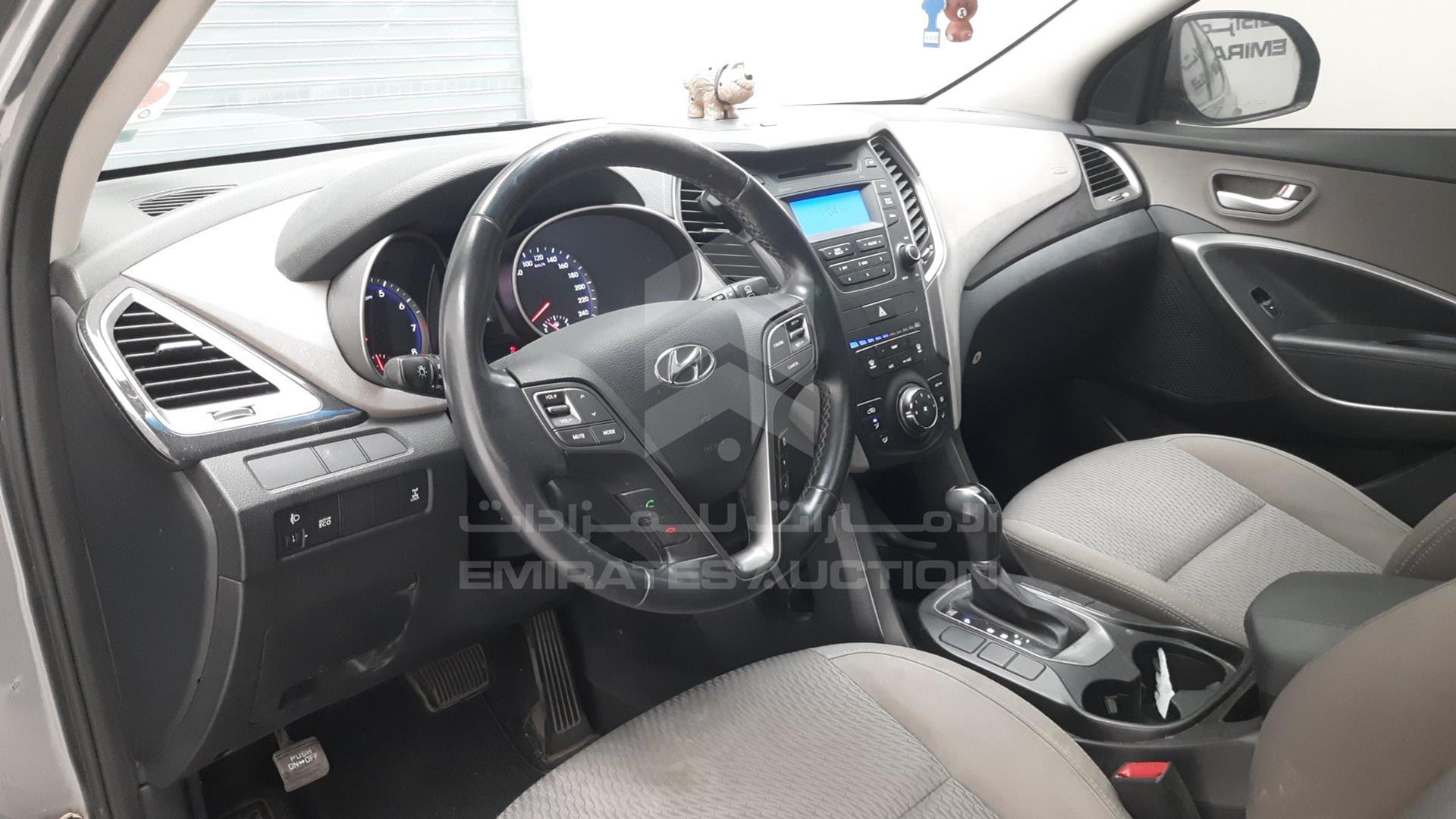 2015 HYUNDAI SANTA FE VIN: KMHST81C4FU435589