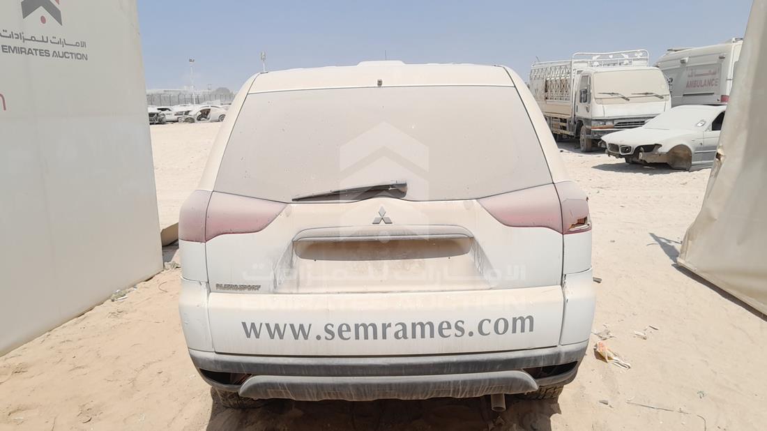 2009 Mitsubishi Pajero — Rear View — Photo 7