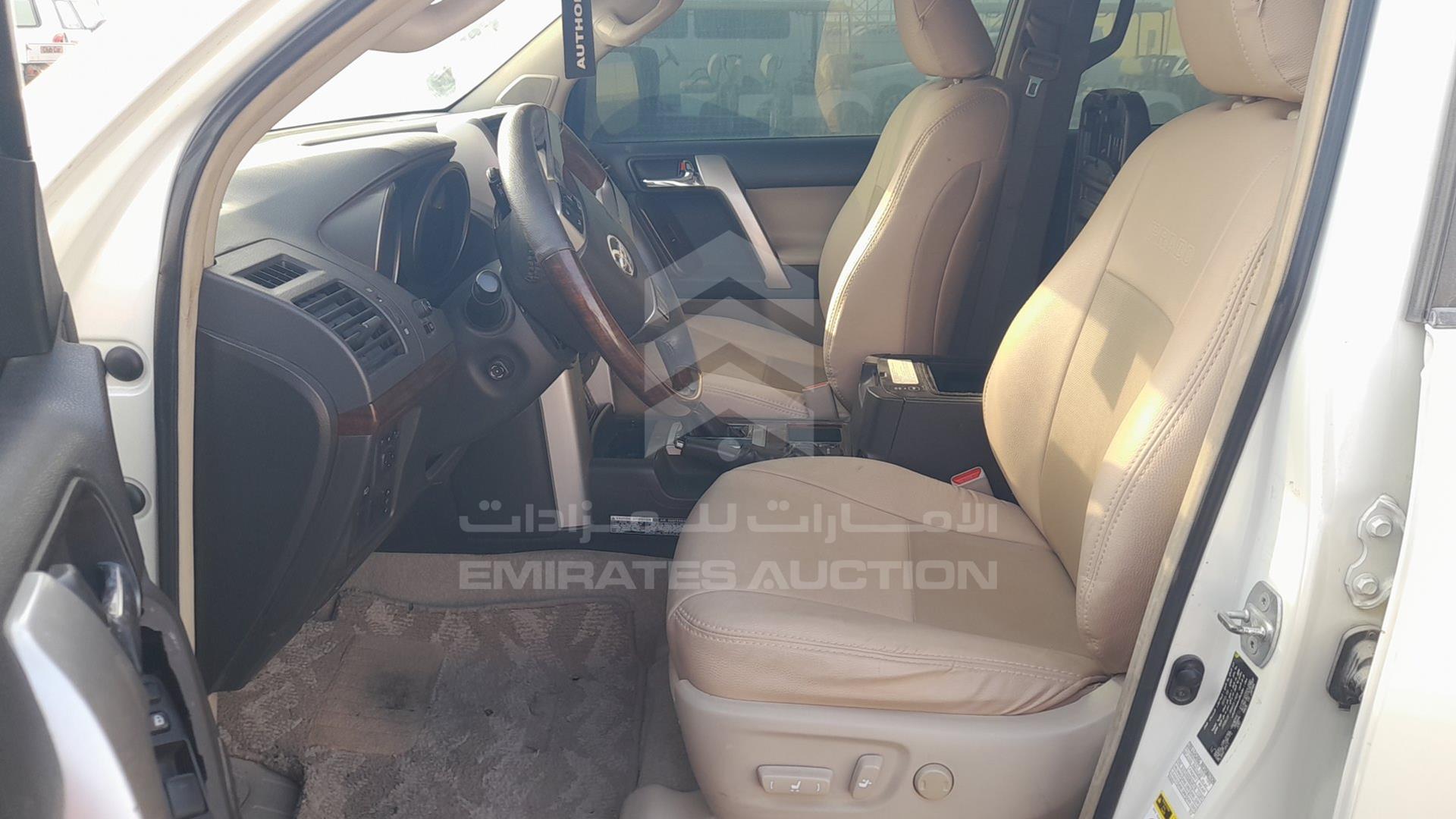 2010 TOYOTA LAND CRUISER PRADO VIN: JTEBU3FJ8AK011909