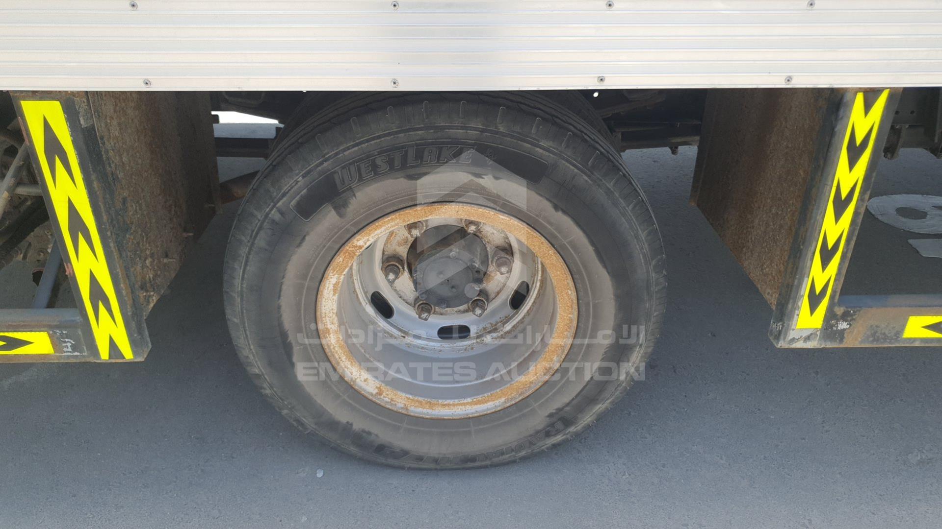 2017 MITSUBISHI CANTER VIN: JL7B6E1P4HK016110