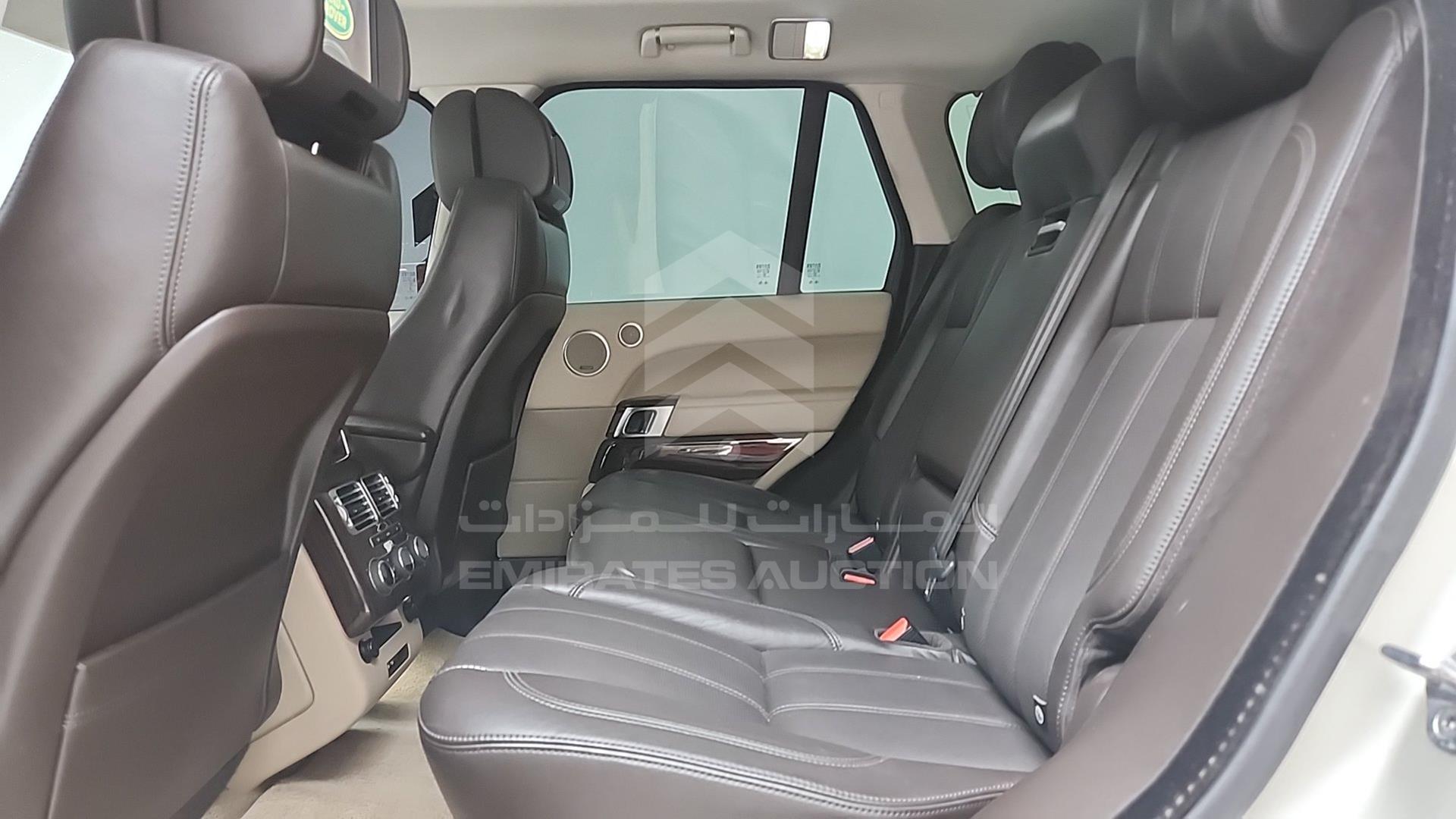 2014 RANGE ROVER VOGUE VIN: SALGS2EF1EA132650