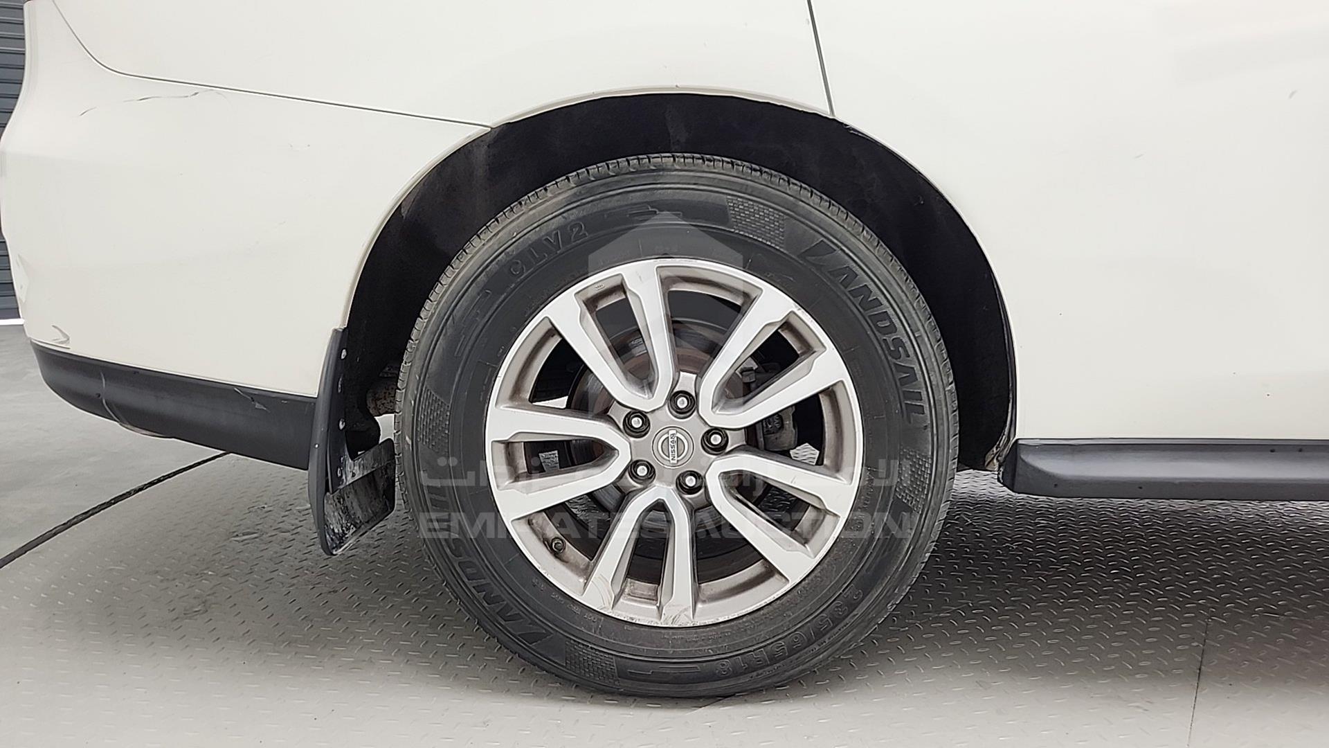 2015 NISSAN PATHFINDER VIN: 5N1AR2MN2FC708216