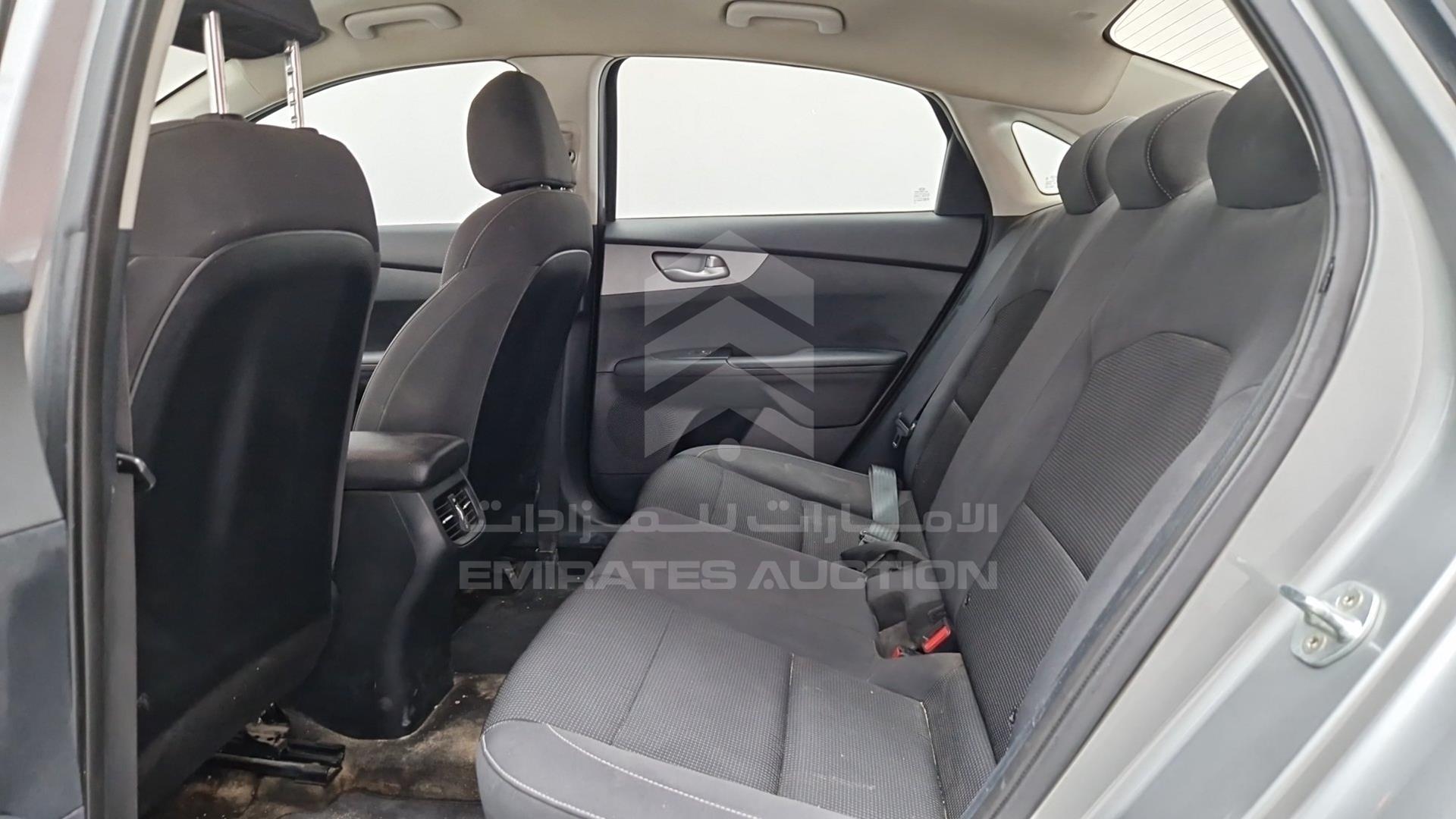2020 KIA CERATO VIN: KNAF24168L5862692
