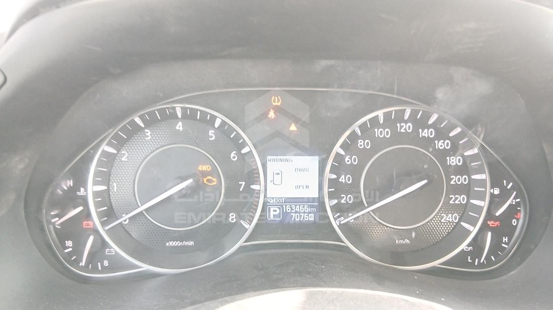 نيسان باترول 2019 — مؤشر السرعة — صورة 15