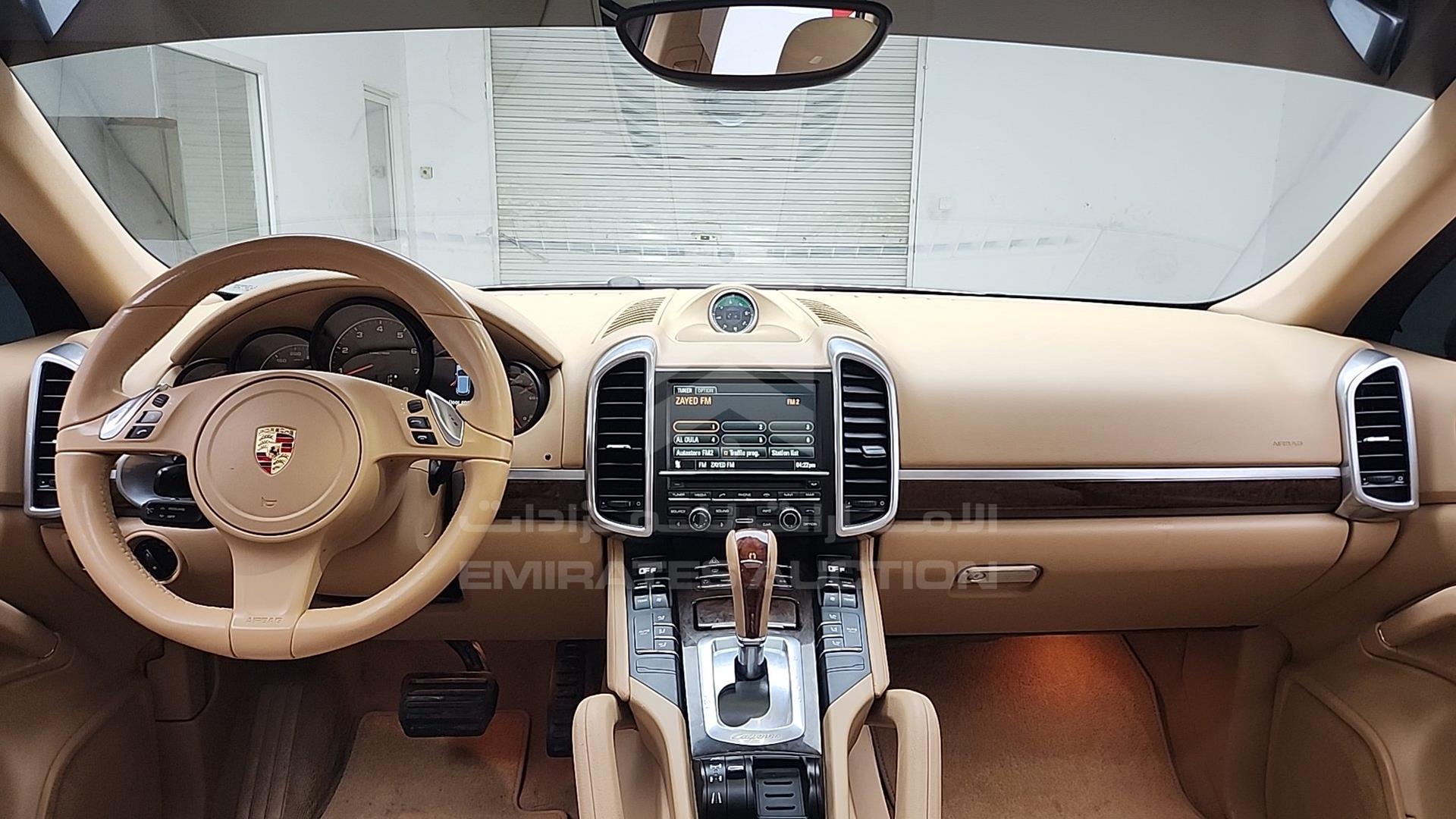2013 PORSCHE CAYENNE VIN: WP1ZZZ92ZDLA01710