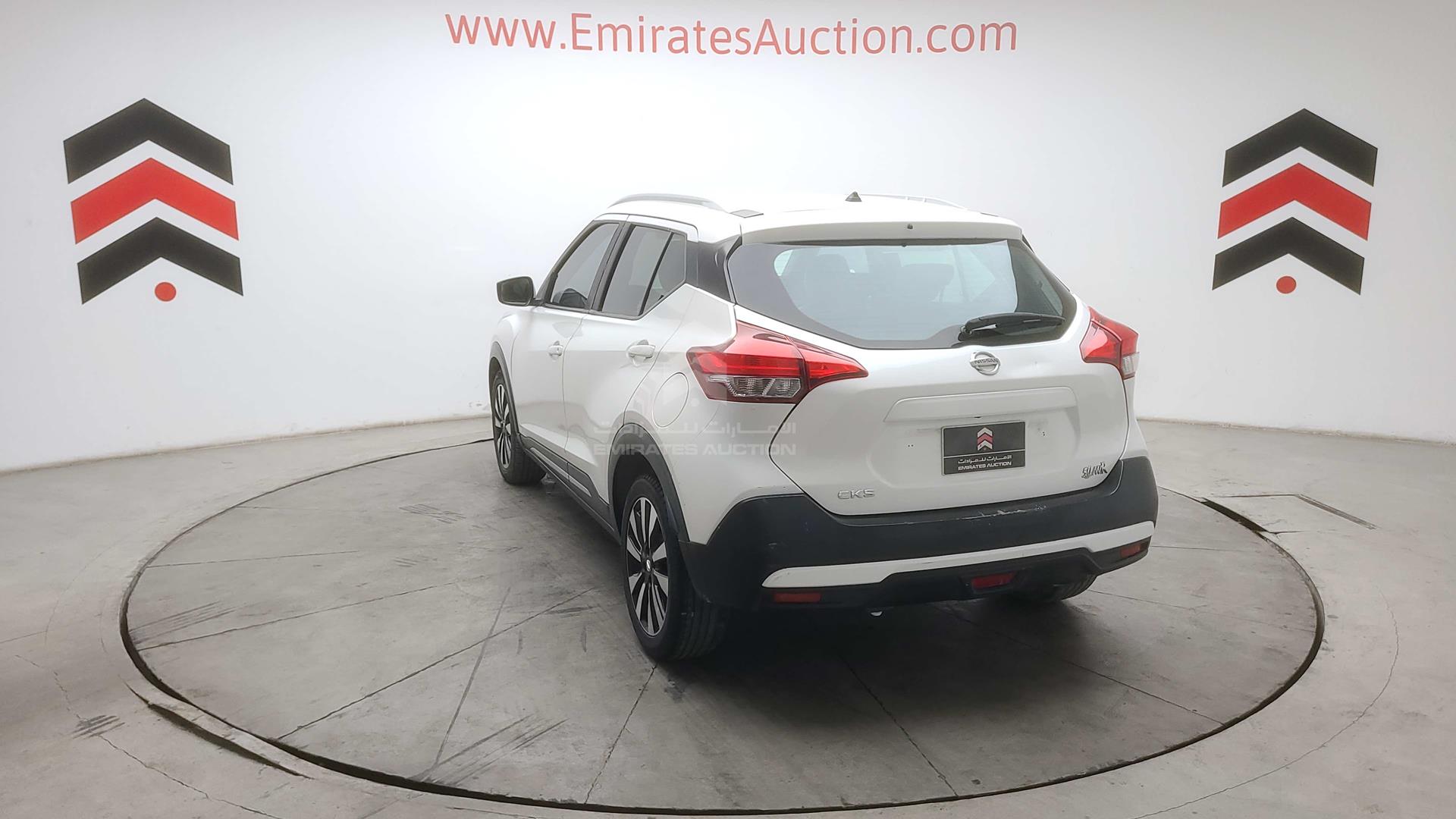2018 NISSAN KICKS VIN: 3N1CP5C90JL484114
