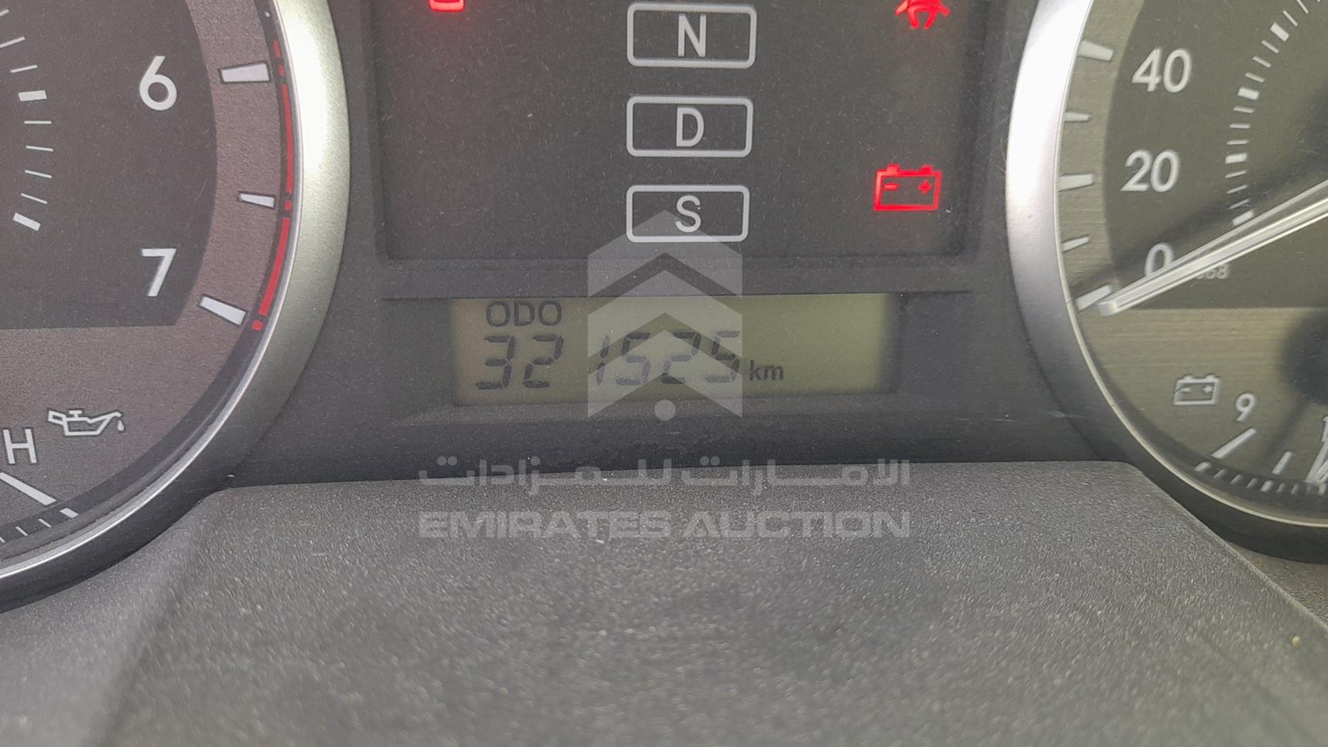 2013 TOYOTA LAND CRUISER VIN: JTMDU09J9D4063128