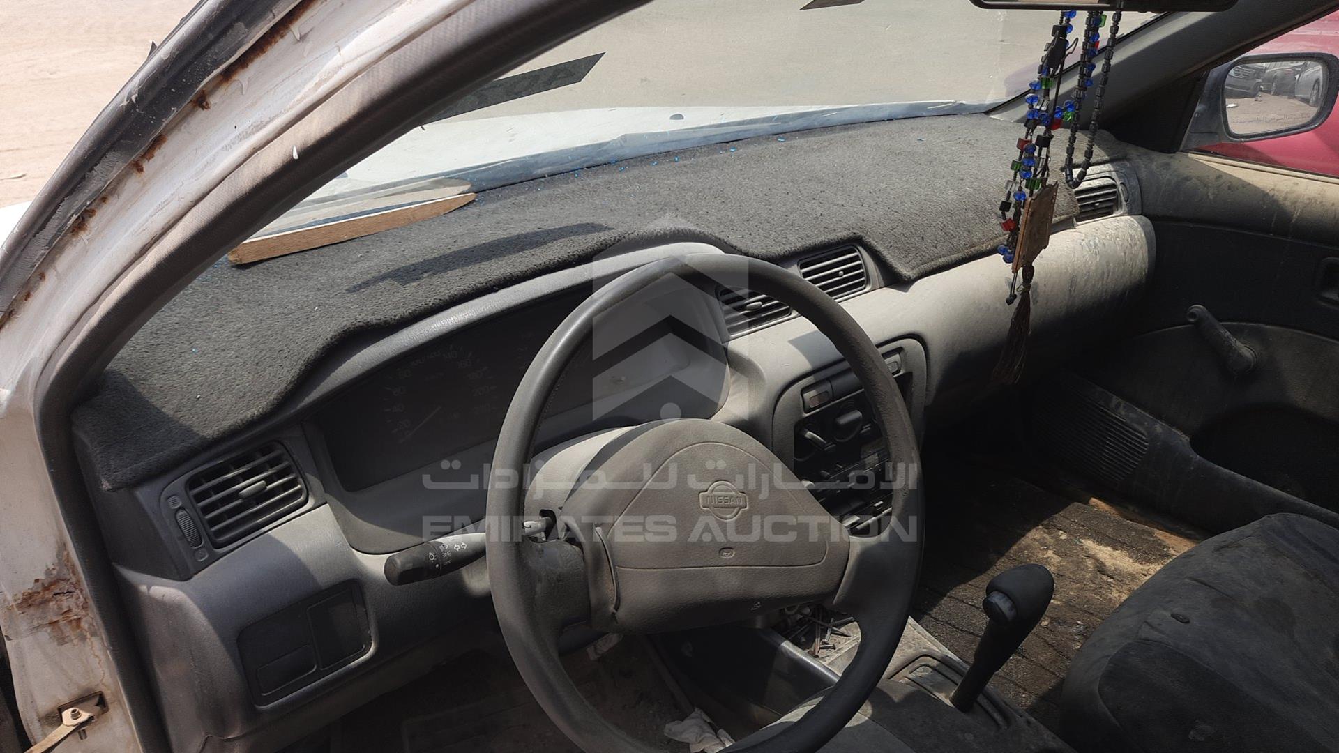 0 NISSAN SUNNY VIN: JN1BB41S1XW005597