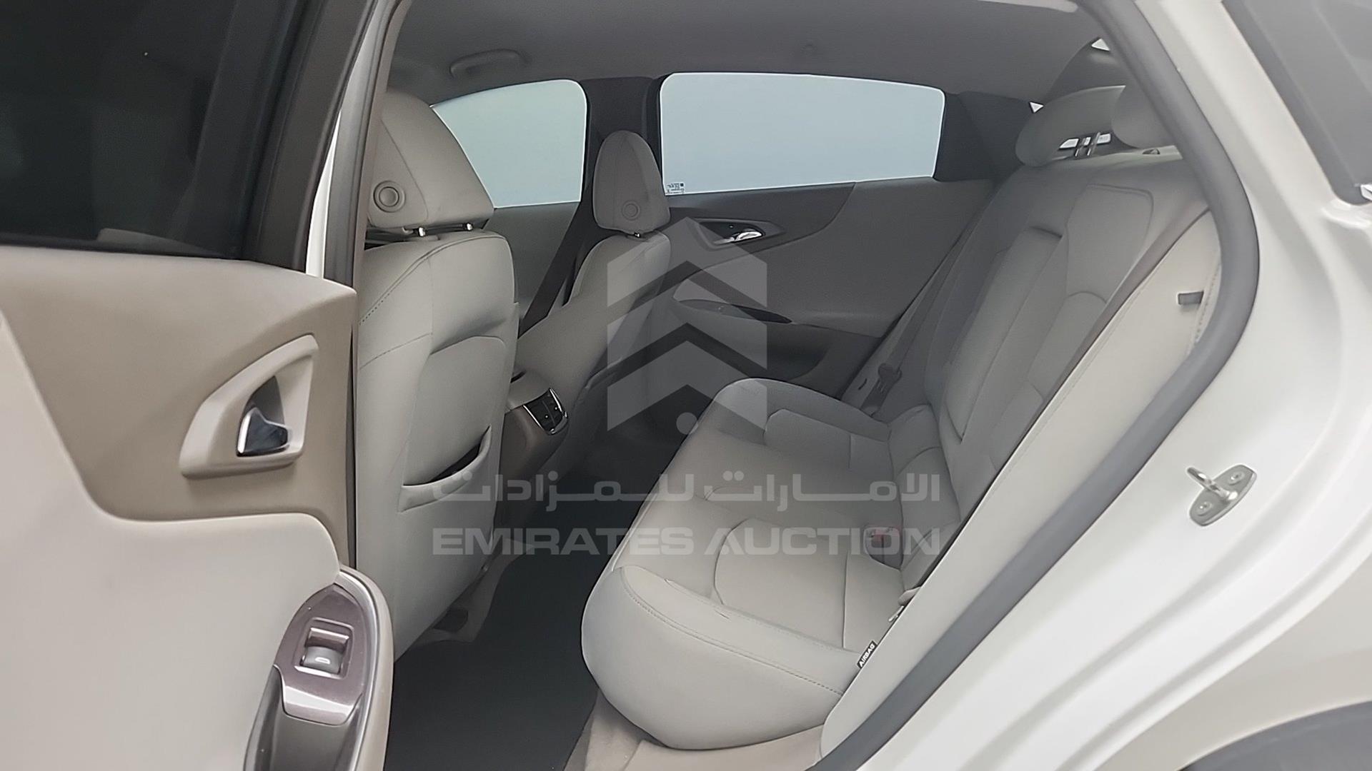 2017 CHEVROLET MALIBU VIN: 1G1ZE5ST3HF187572