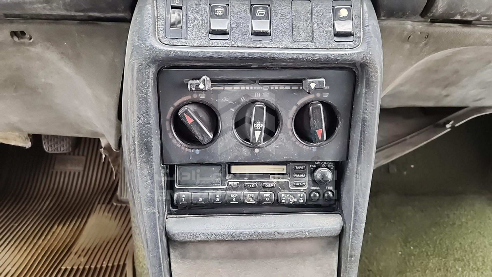 1980 MERCEDES E 280 VIN: WDB12322310143884