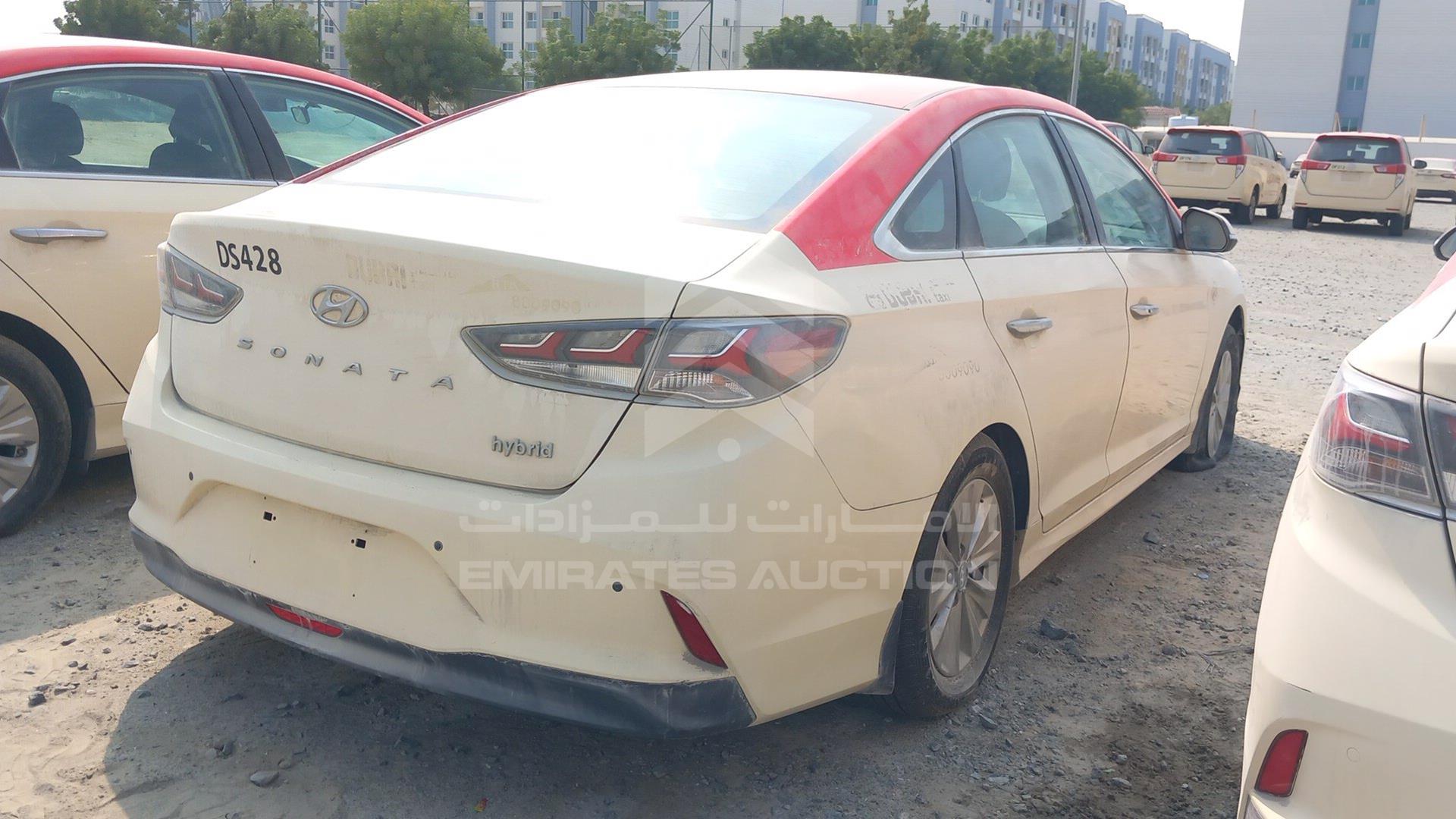 2018 HYUNDAI SONATA VIN: KMHE2413XJA082035