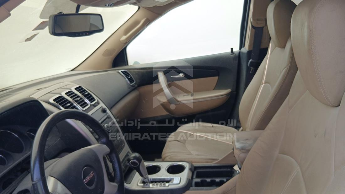2012 GMC Acadia — Front Left Driver Seat View — Photo 12