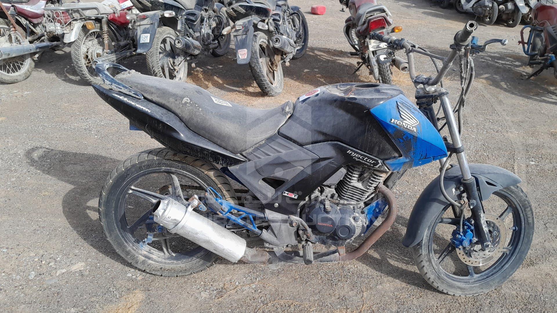2017 HONDA UNICORN VIN: ME4KC2060H8002591