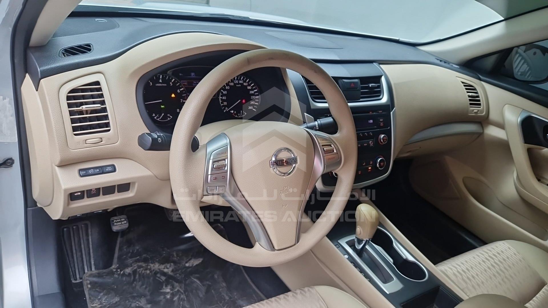 2017 NISSAN ALTIMA VIN: 1N4AL3A93HC103519