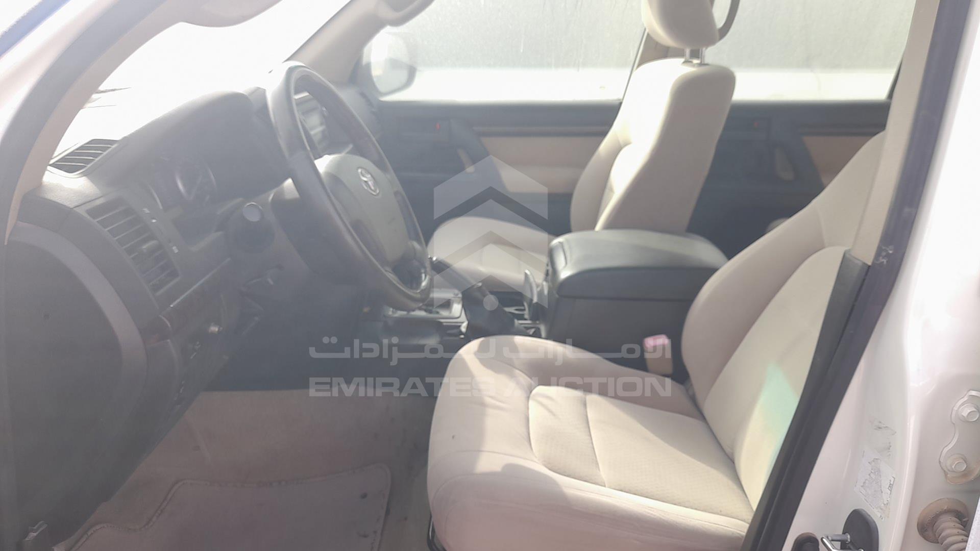 2011 TOYOTA LAND CRUISER VIN: JTMHU09J3B4042340