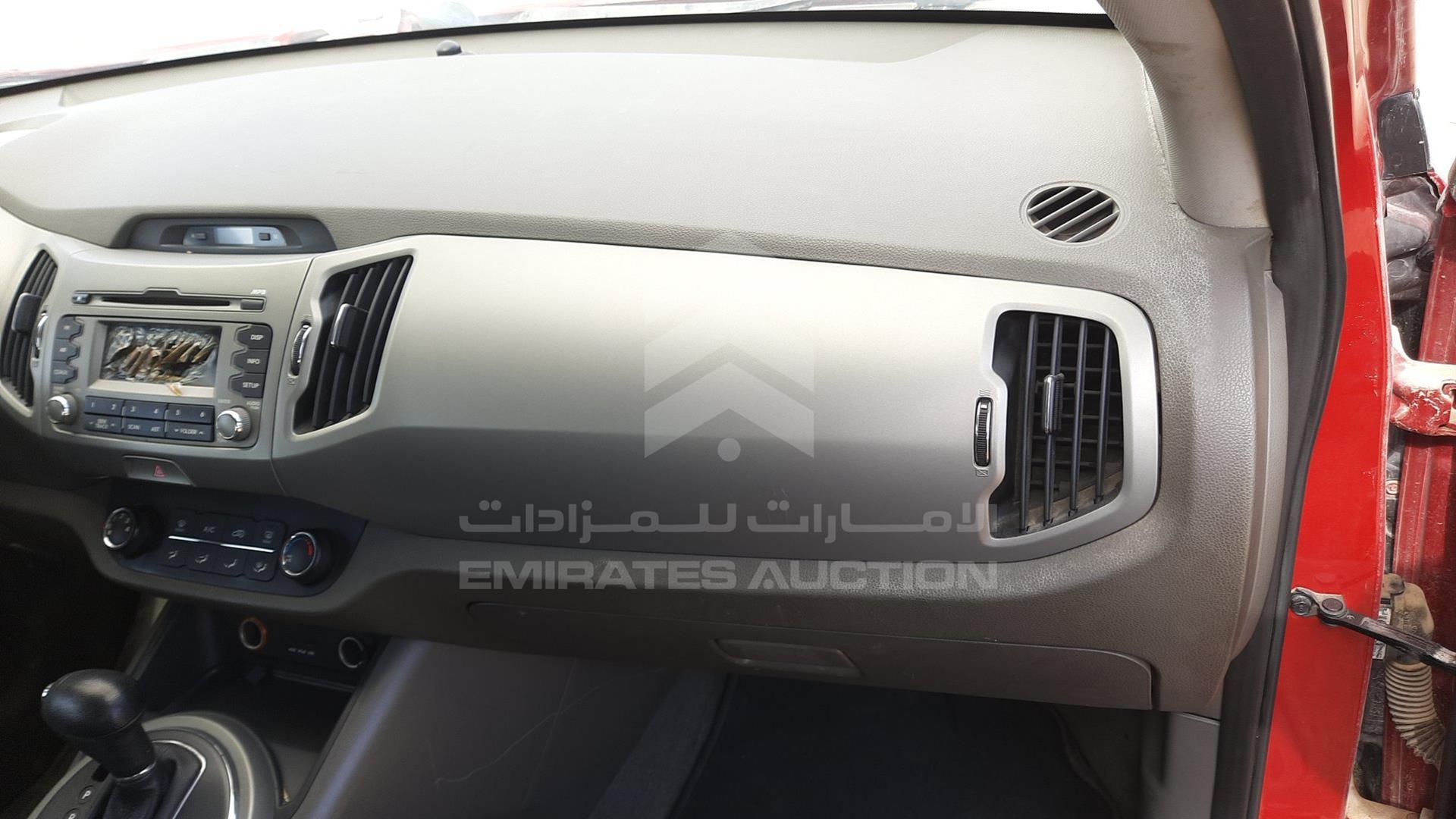 2014 KIA SPORTAGE VIN: KNAPB8129E7481403