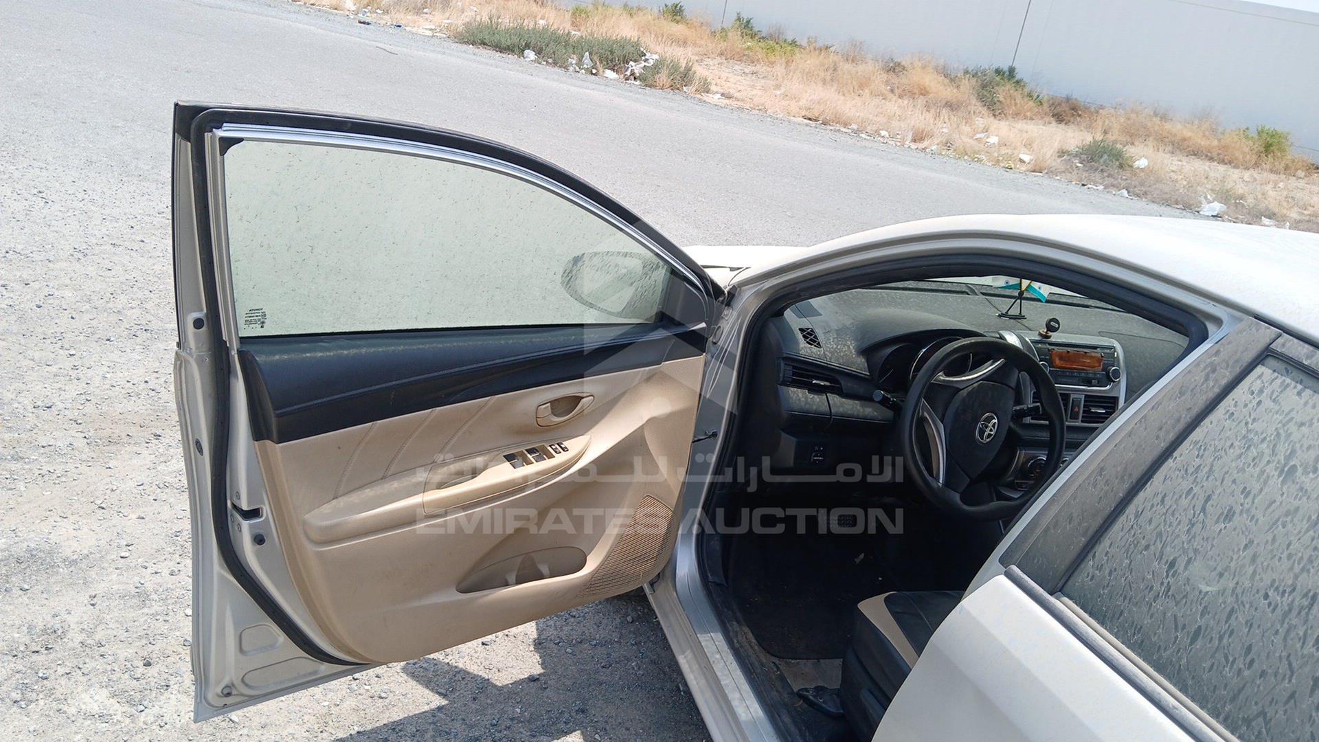 2015 TOYOTA YARIS VIN: MR2KW9F38F1079121