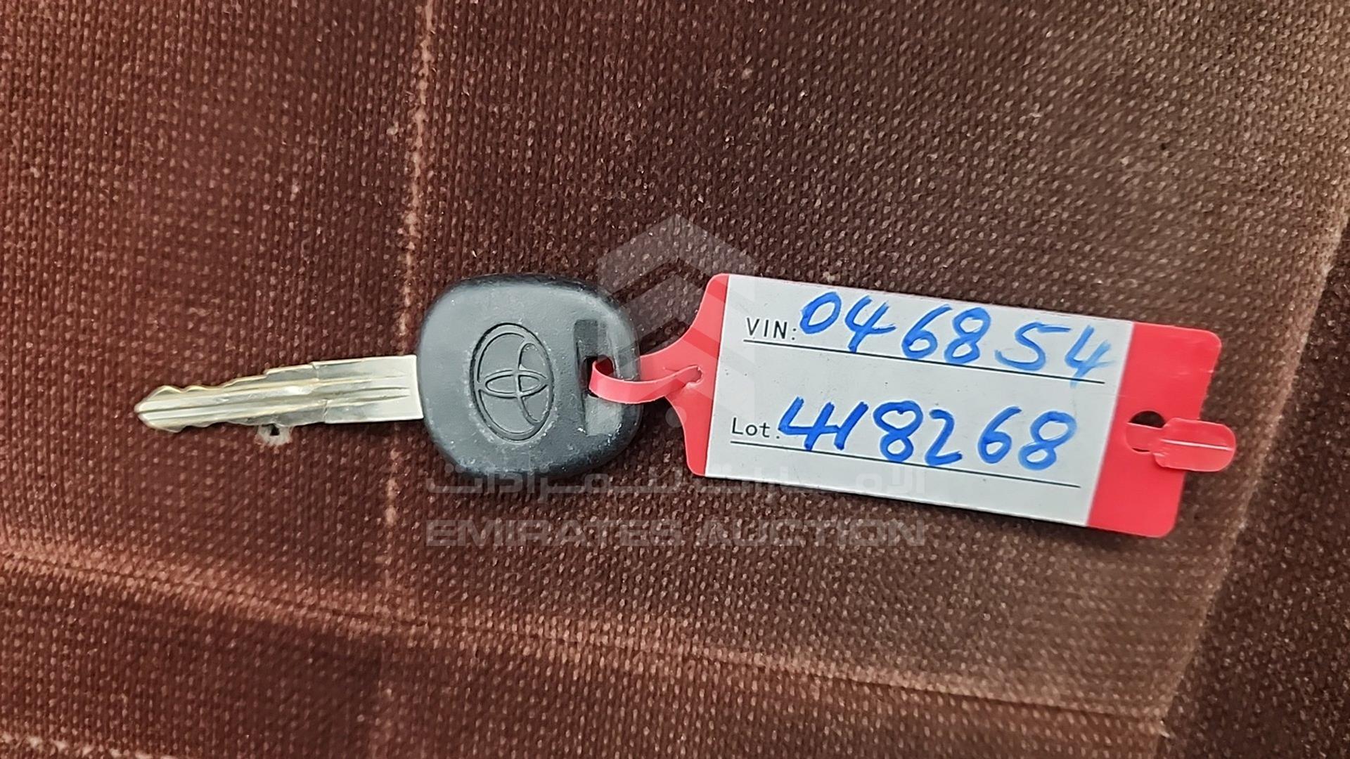 1995 TOYOTA CRESSIDA VIN: RX817046854