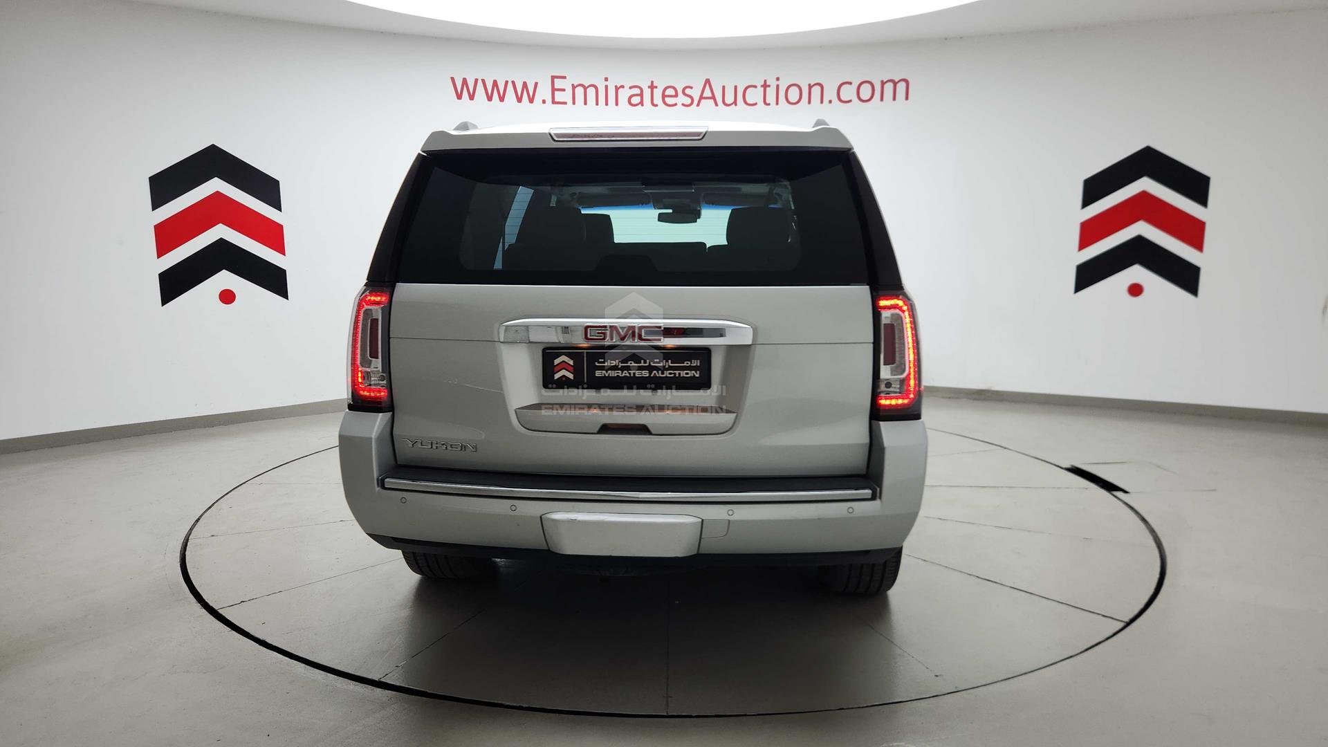 2015 GMC YUKON DENALI VIN: 1GKS27KJ7FR257490