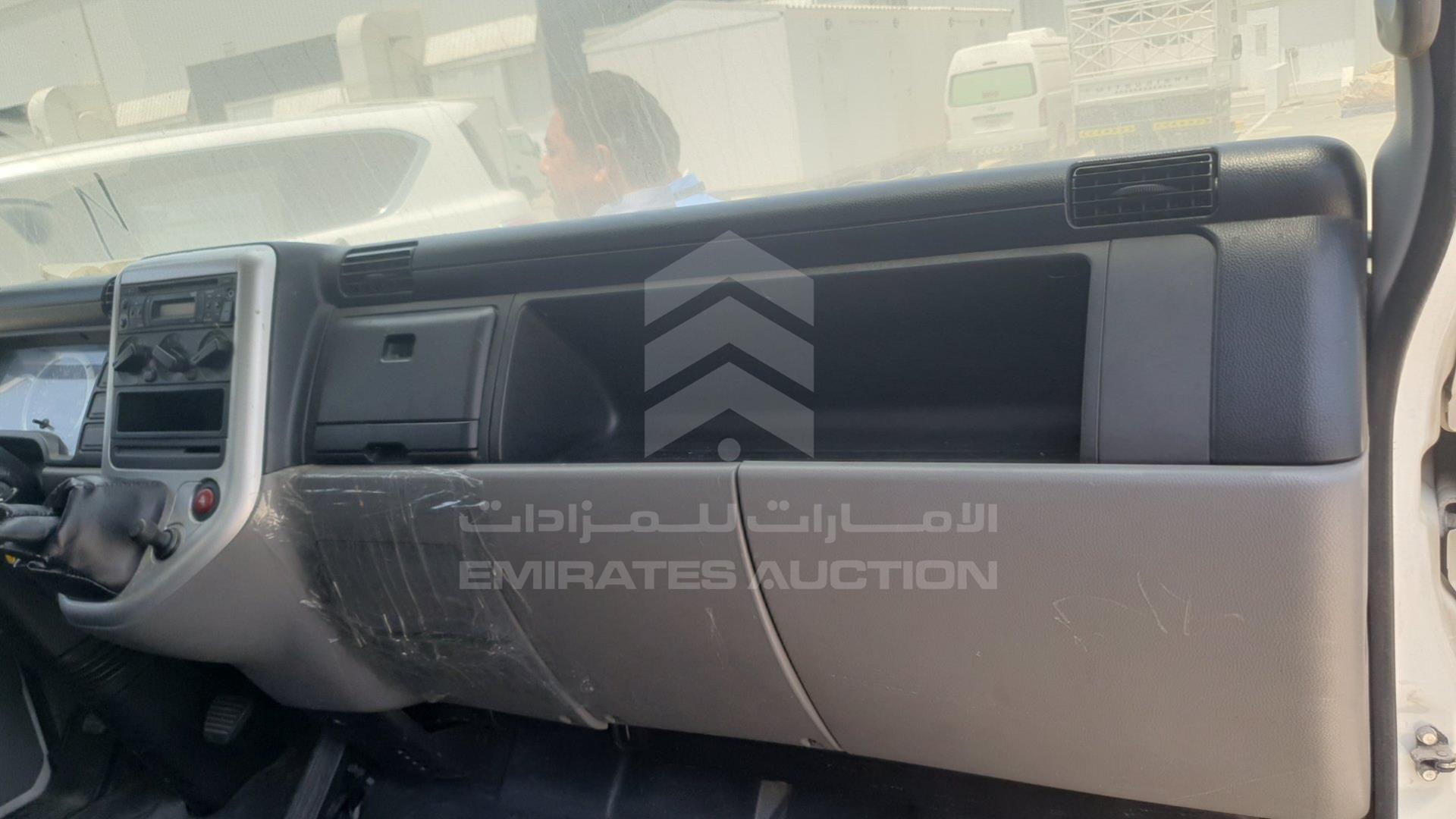 2017 MITSUBISHI CANTER VIN: JL7B6E1P4HK016110