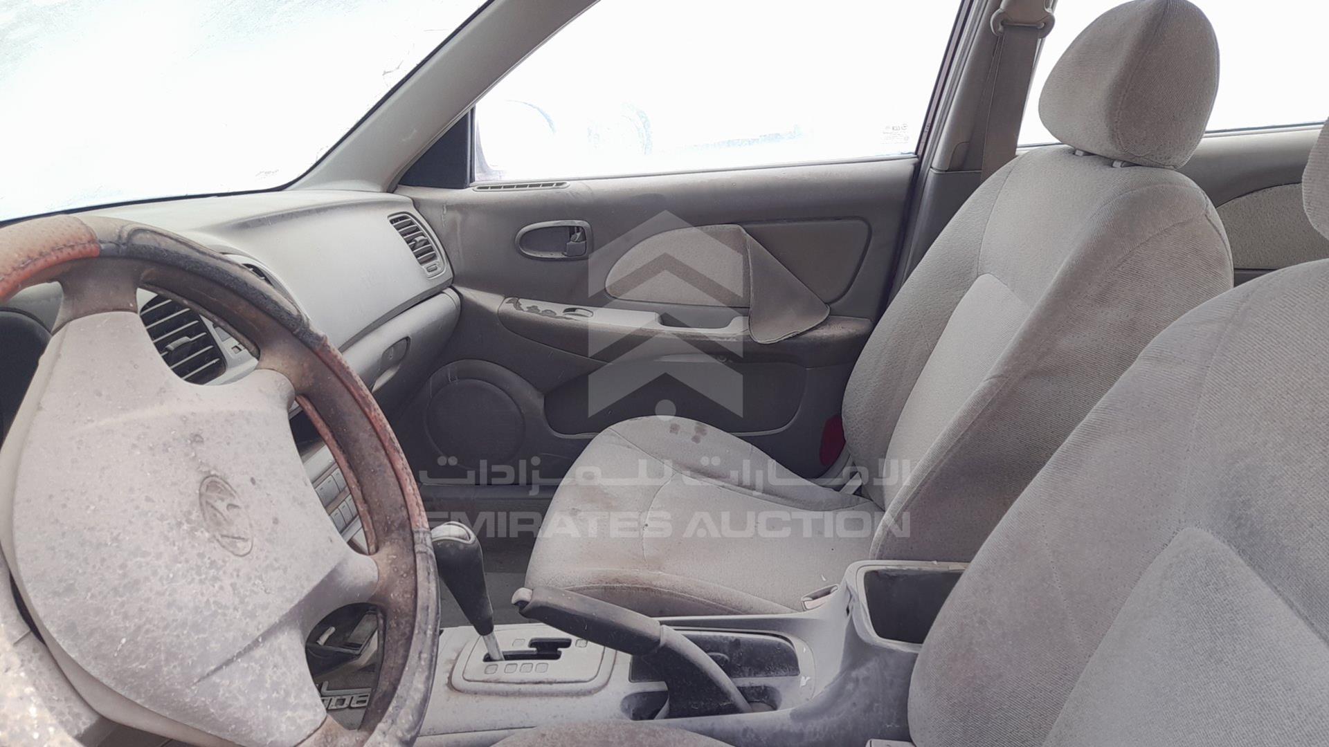 2003 HYUNDAI SONATA VIN: KMHEM41B23A842169