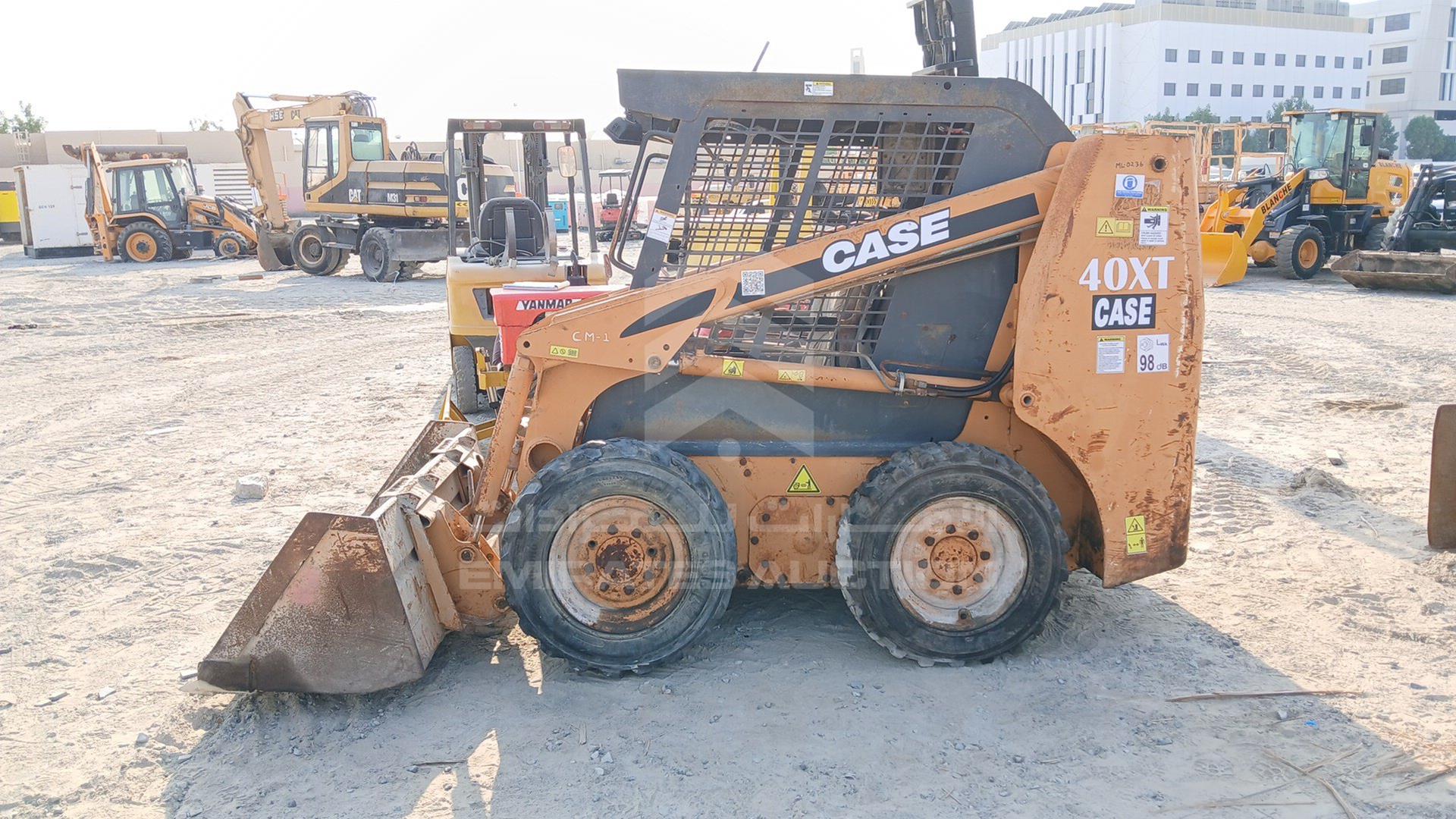 2008 CASE --- VIN: JAF0390858