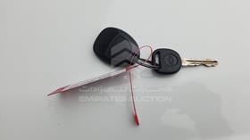 2008 Chevrolet Tahoe — Keys — Photo 4 — Thumbnail