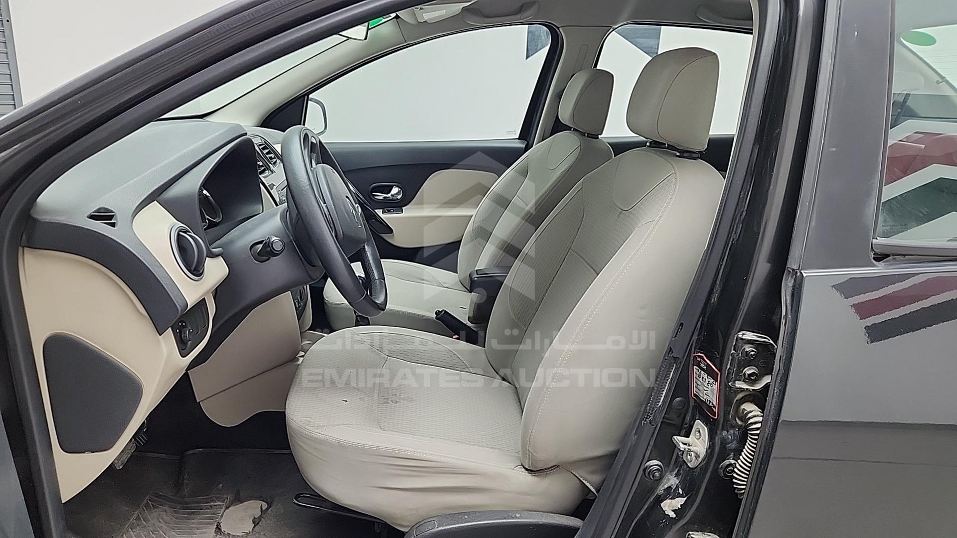 2017 RENAULT SYMBOL VIN: VF14SRAB4HT518704