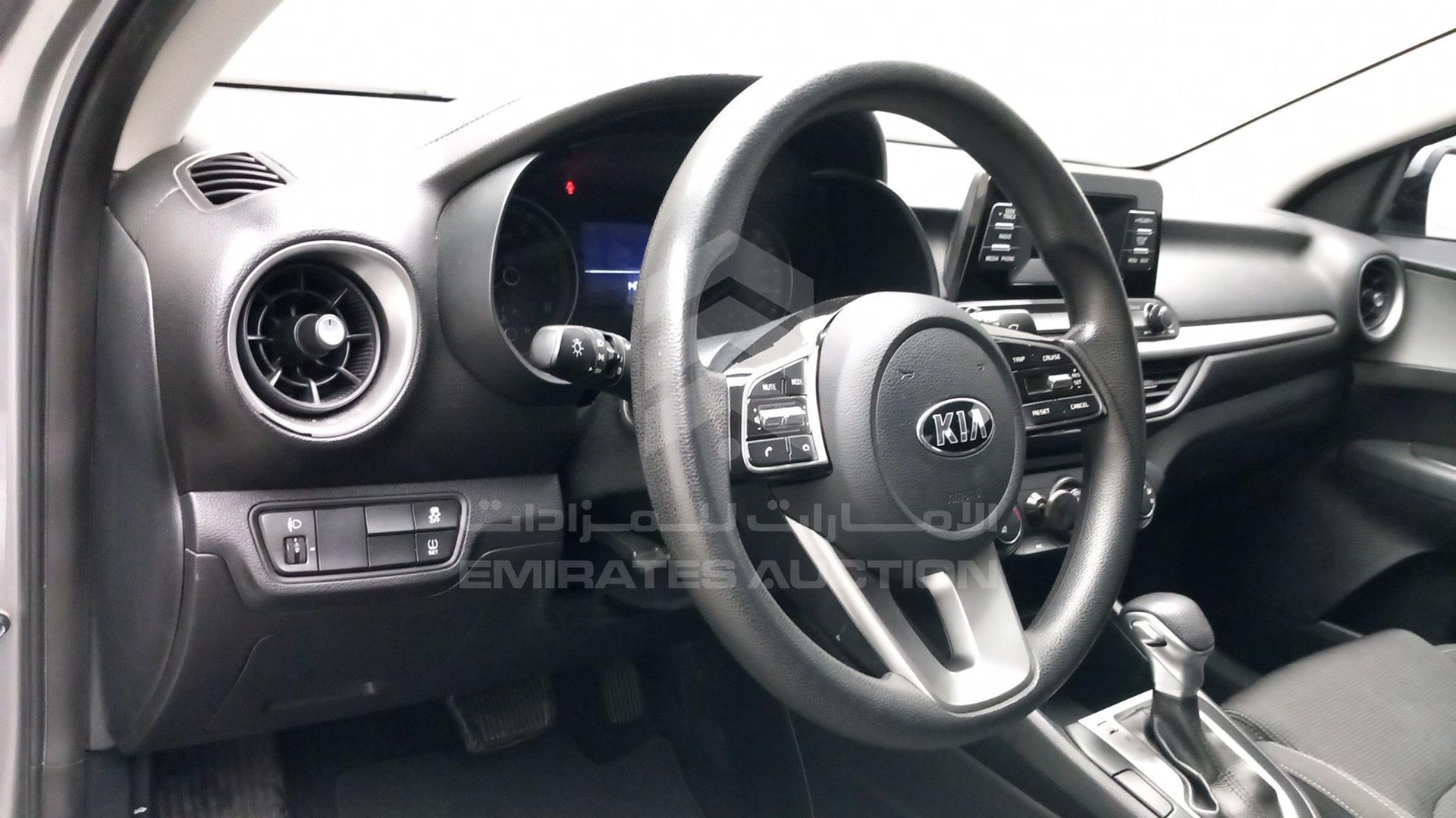2020 KIA CERATO VIN: KNAF24162L5857181