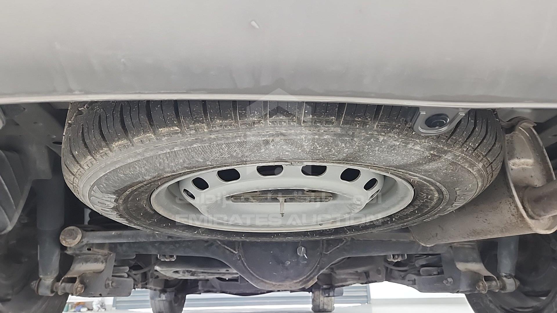 2018 HYUNDAI H1 VIN: KMJWA37R0JU946956