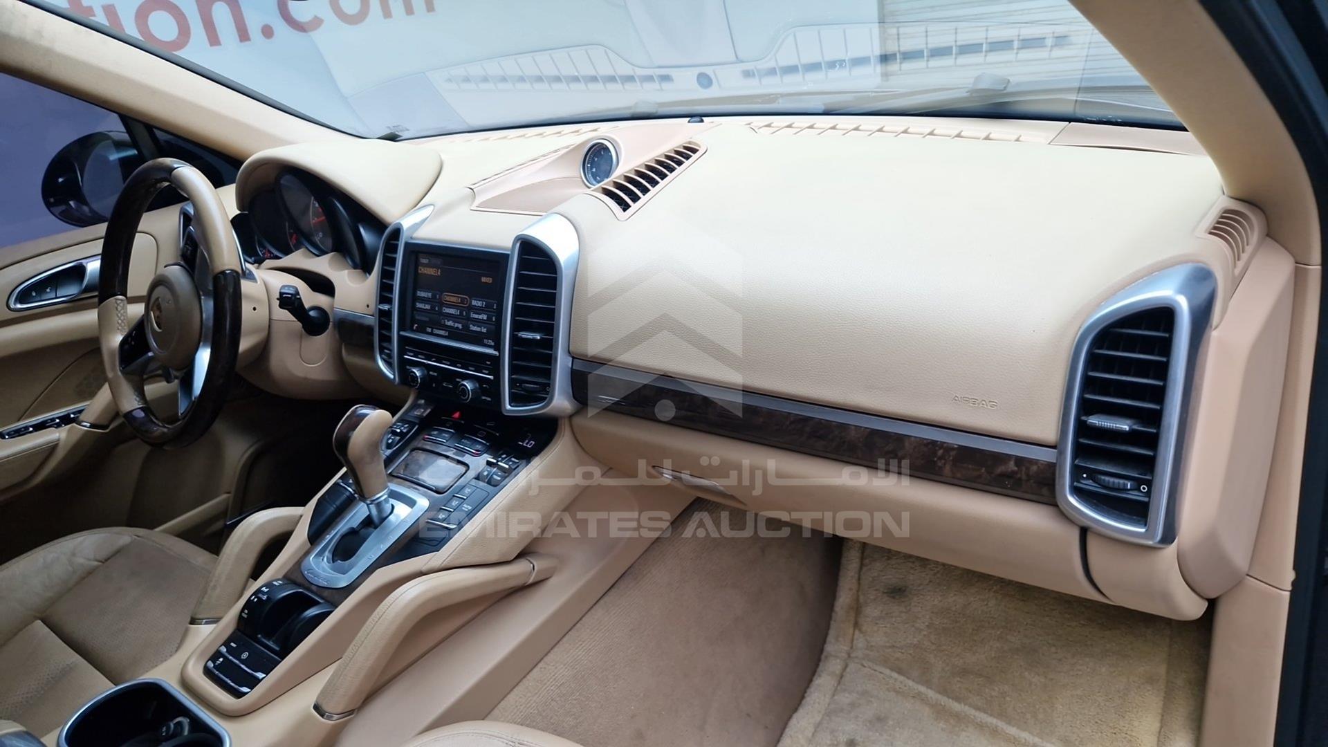2016 PORSCHE CAYENNE VIN: WP1ZZZ92ZGKA13713