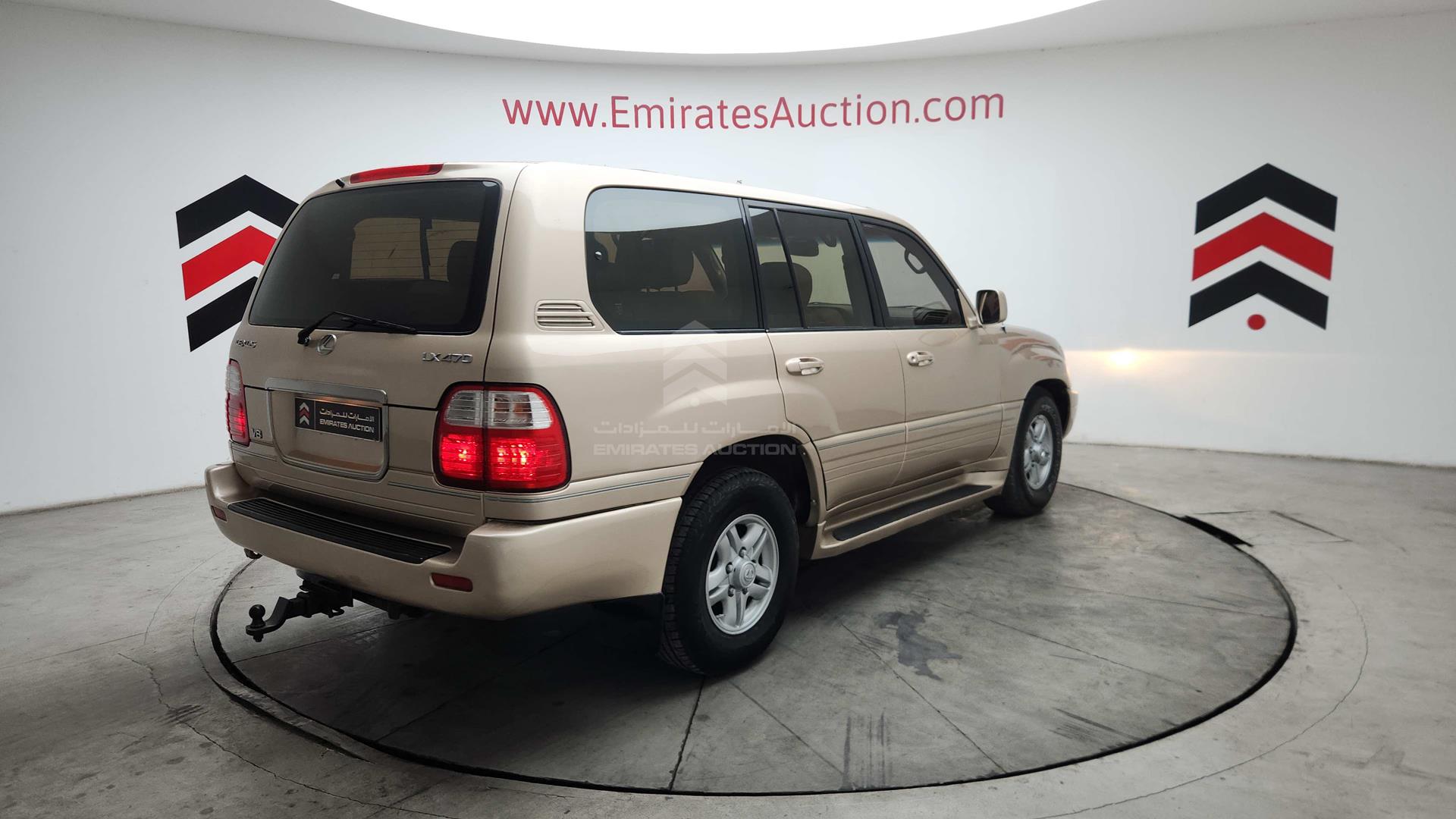 2001 LEXUS LX 470 VIN: JTJHT00W513501087